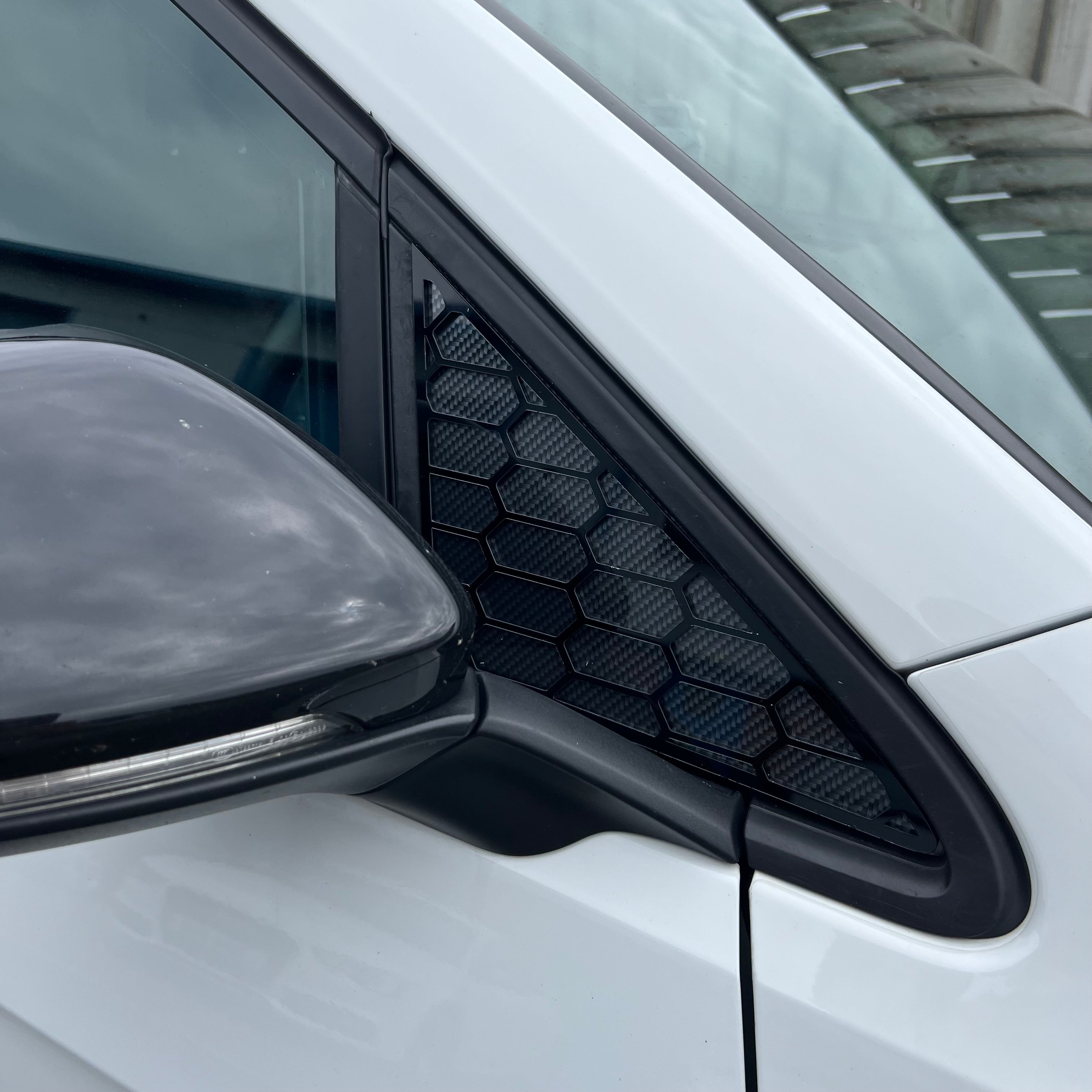 Mk7/7.5 VW Golf Acrylic Front Window Inserts (Pair) - Carbon Fibre Effect