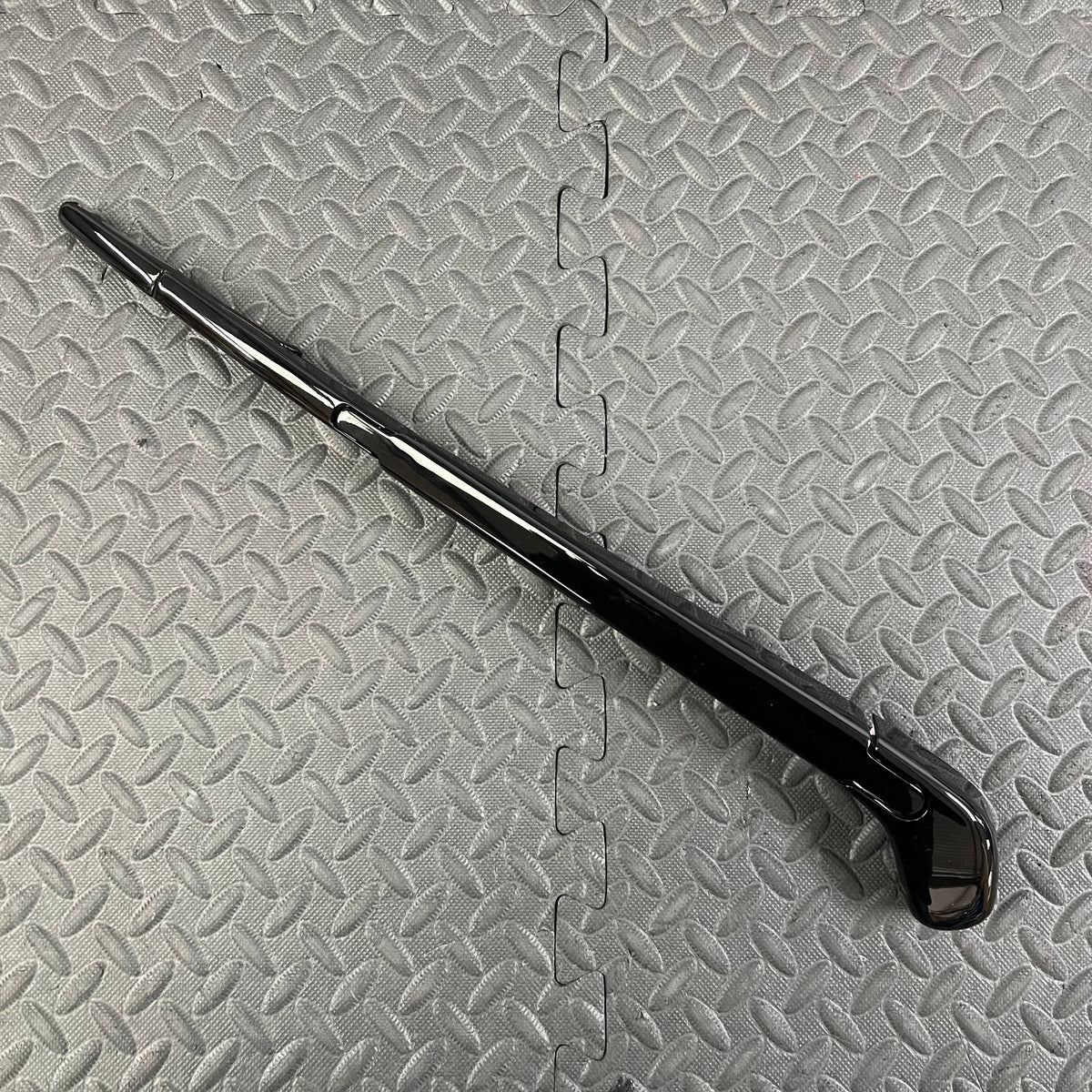 Genuine Ford Rear Wiper - Mk2/2.5 Focus Hatchback (Various Finishes)
