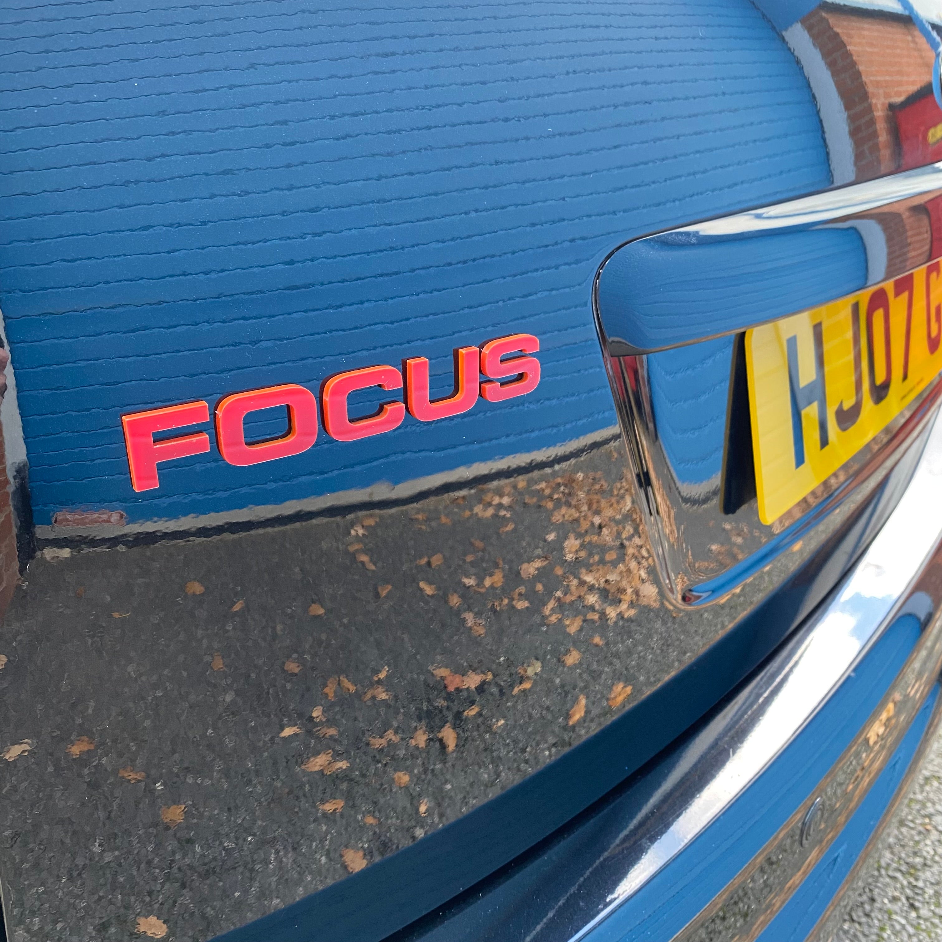 Focus 4D Acrylic Tailgate Badges