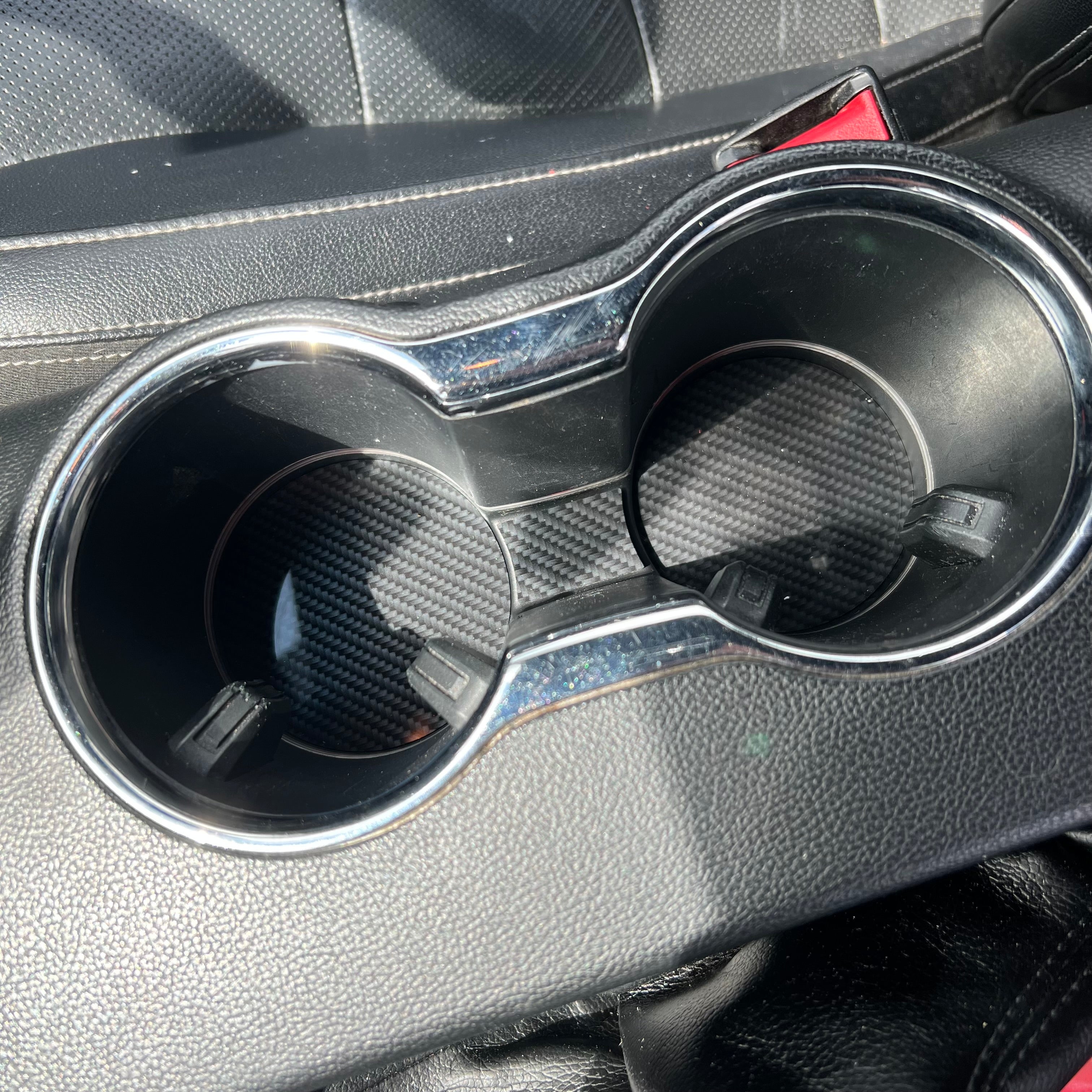 Mustang (6th Generation) Cup Holder Insert Set