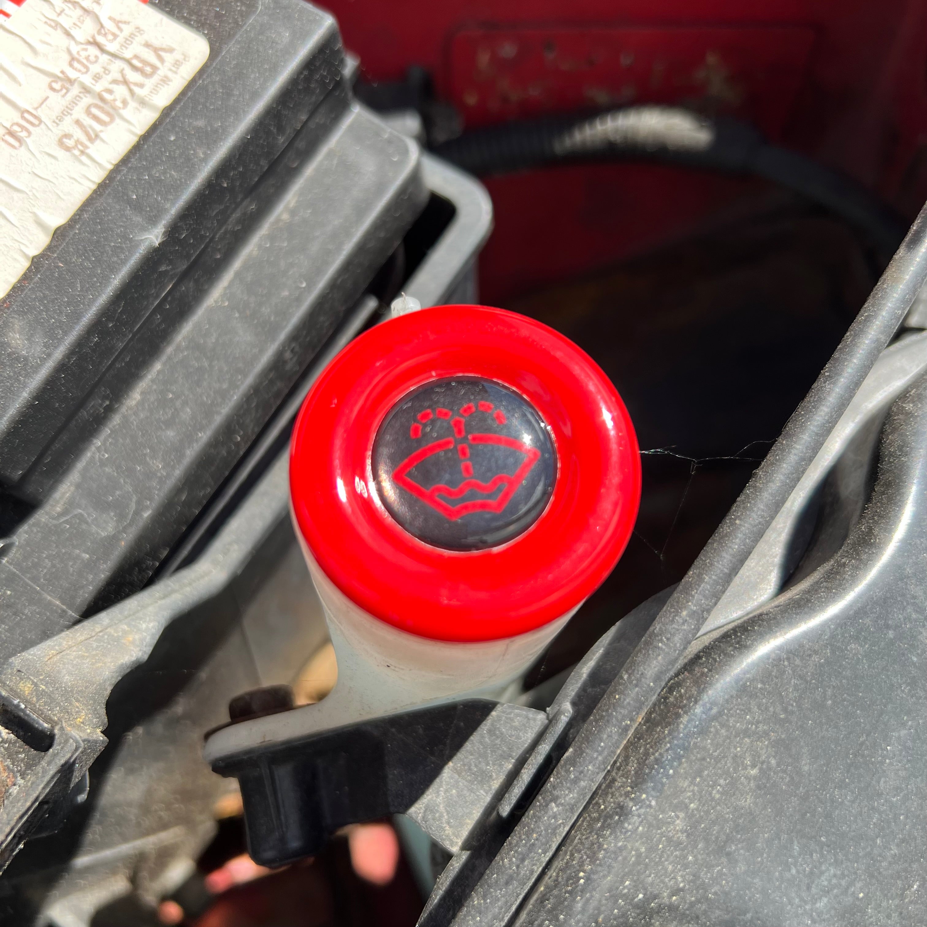 Proform Washer Bottle Bung Mk6 Fiesta - Gloss Red Plastic With Red Screen Wash Logo Gel Badge