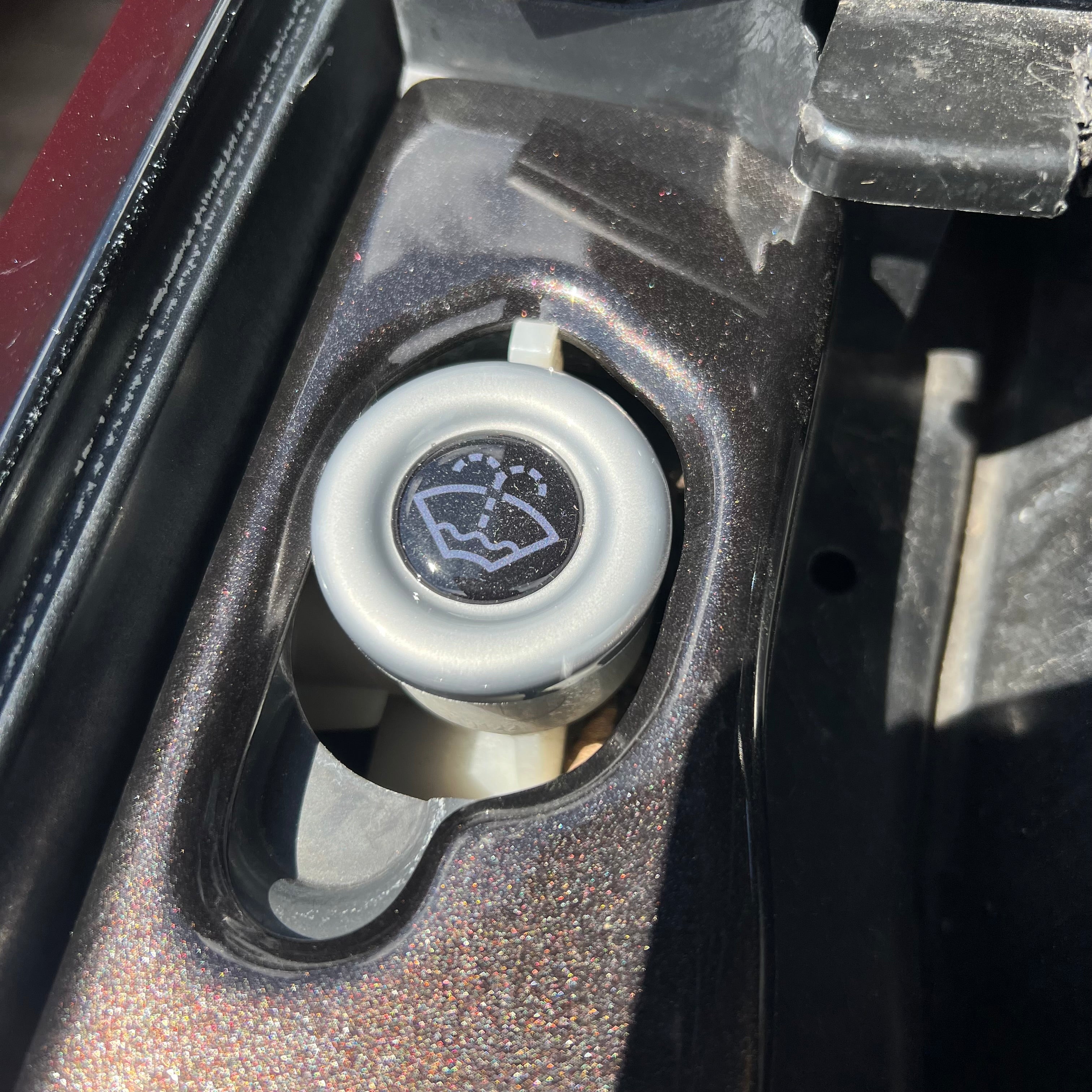 Proform Washer Bottle Bung Mk2/2.5 Focus - Gloss Grey Plastic With Grey Screenwash Logo Gell Badge
