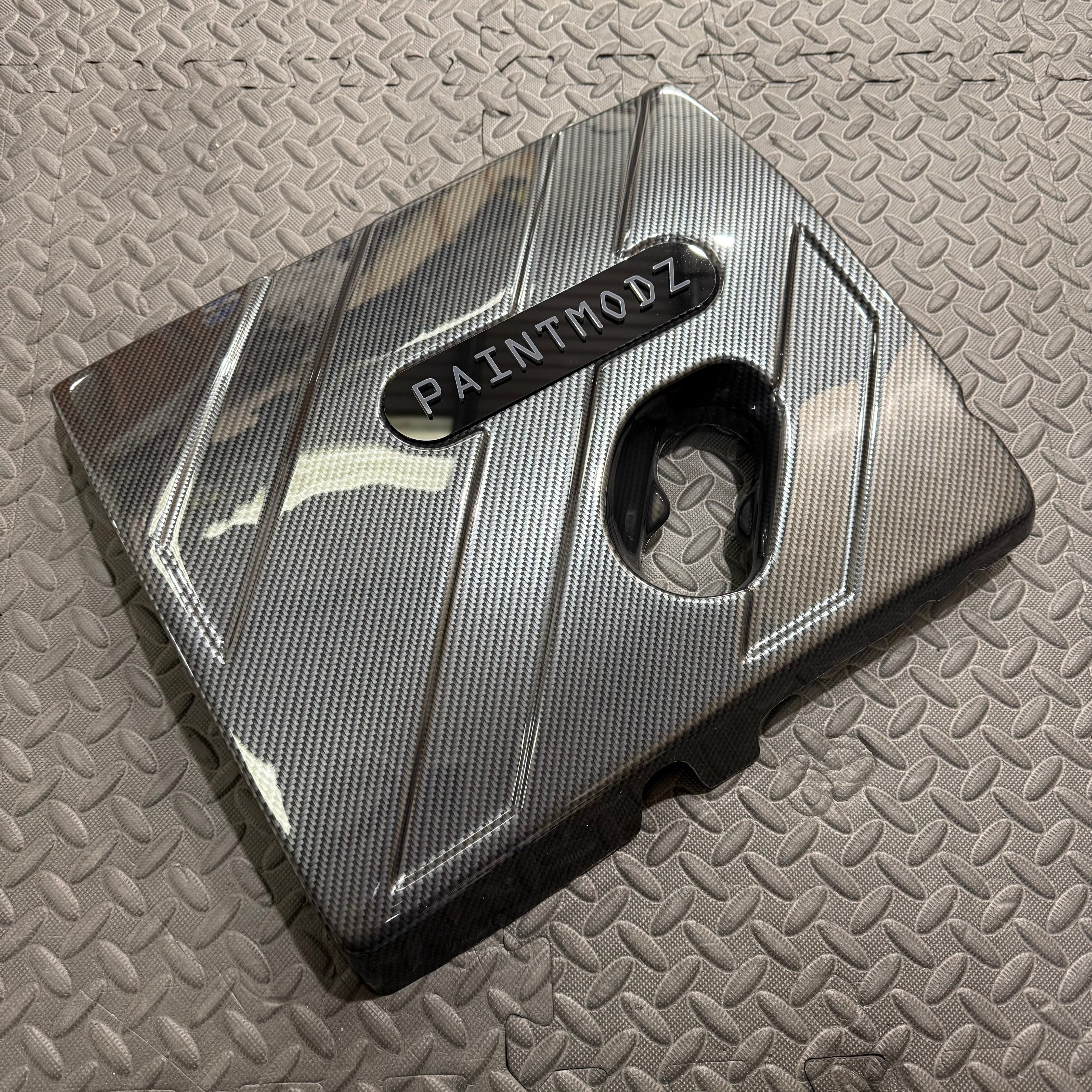 Proform Engine Cover - MK8/8.5 Fiesta ST & Mk2 Puma ST - Deluxe Carbon Fibre Effect - Carbon Fibre Effect/Gloss Black Badge