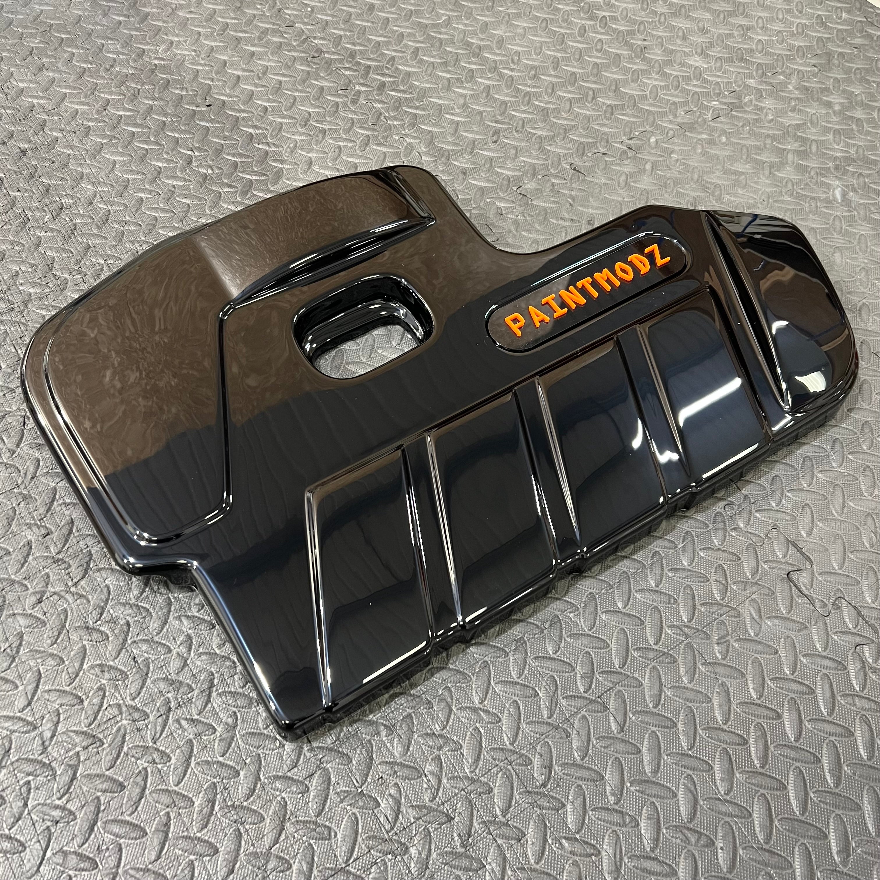 Proform Engine Cover - MK4/4.5 Focus ST Petrol - Gloss Black Plastic - Orange/Gloss Black Badge