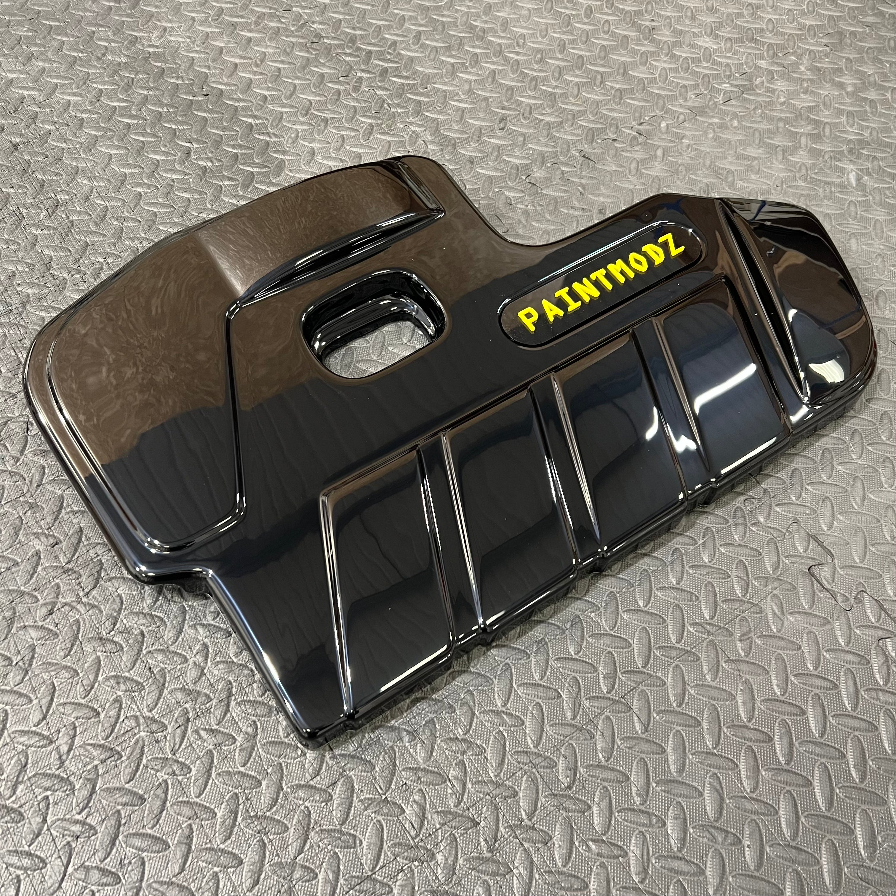 Proform Engine Cover - MK4/4.5 Focus ST Petrol - Gloss Black Plastic - Yellow/Gloss Black Badge
