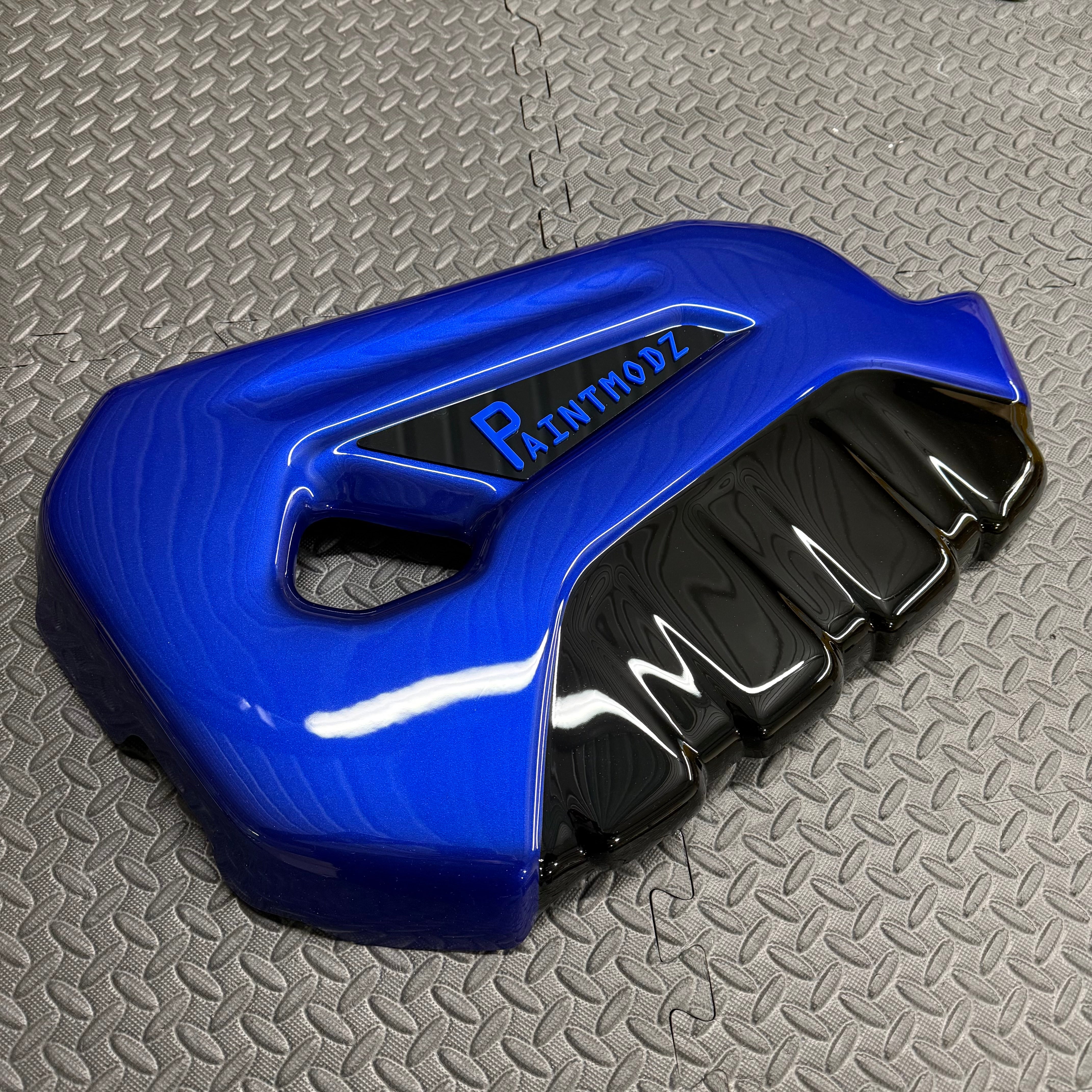 Proform Engine Cover - Fiesta Mk7.5 ST180 / ST200, Painted Sprit Blue with Gloss Black Front, Medium Blue/Gloss Black Badge