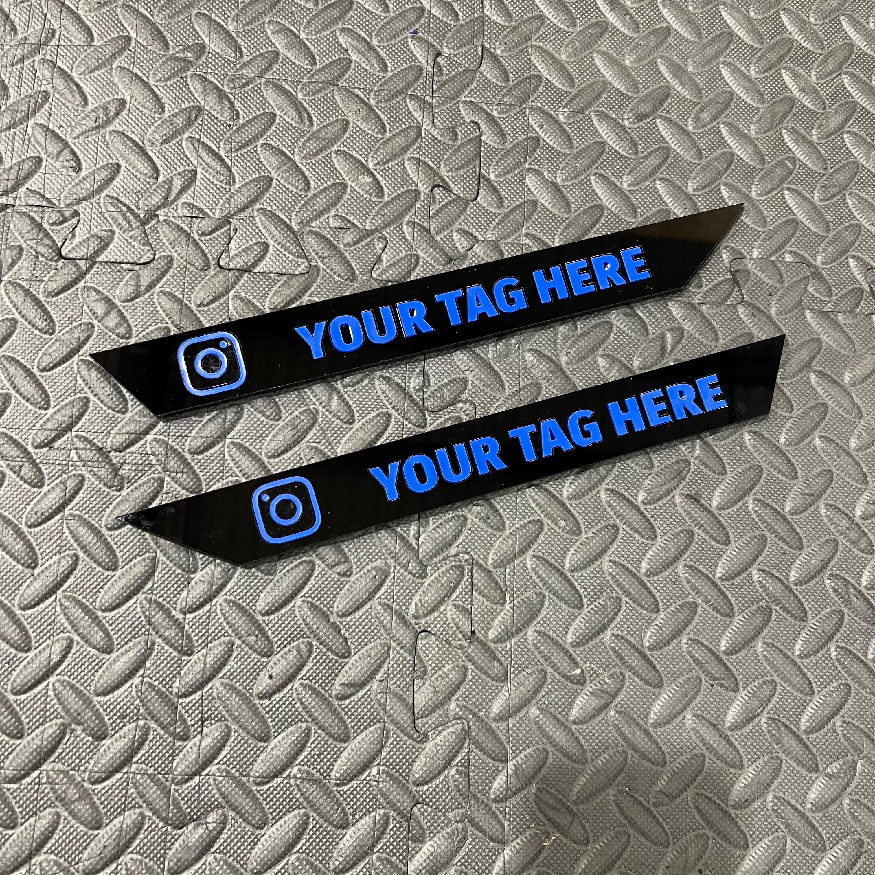 Proform 3D Acrylic Rear Quarter Window Art Banner With Bottom Alignment - Mk3/3.5 Focus - Gloss Black Surround With Medium Blue Text Detail With Instagram Logo