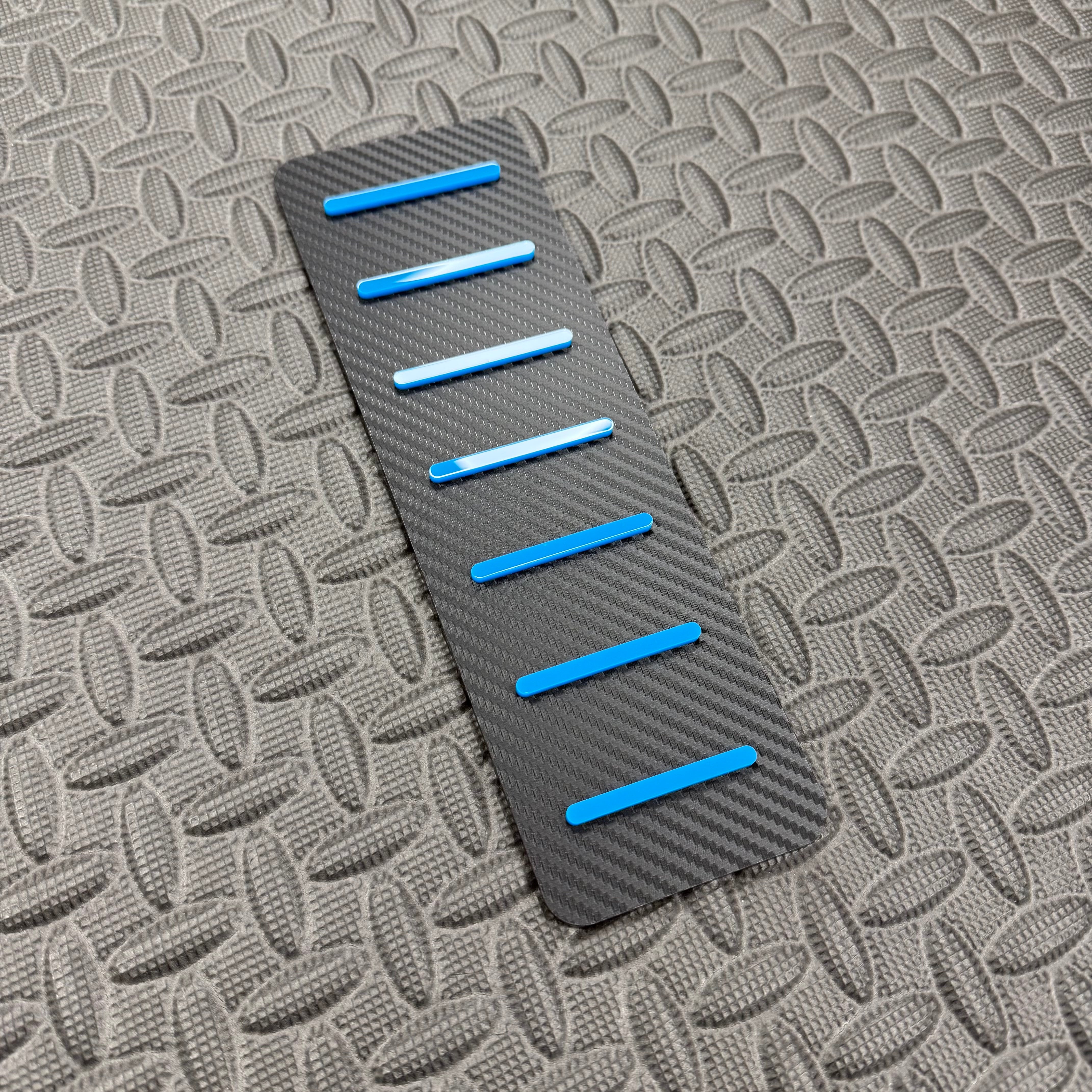 Proform Mk3/3.5 Focus Dead Pedal / Foot Rest Plate, Light Blue, Carbon Fibre Effect Back Plate
