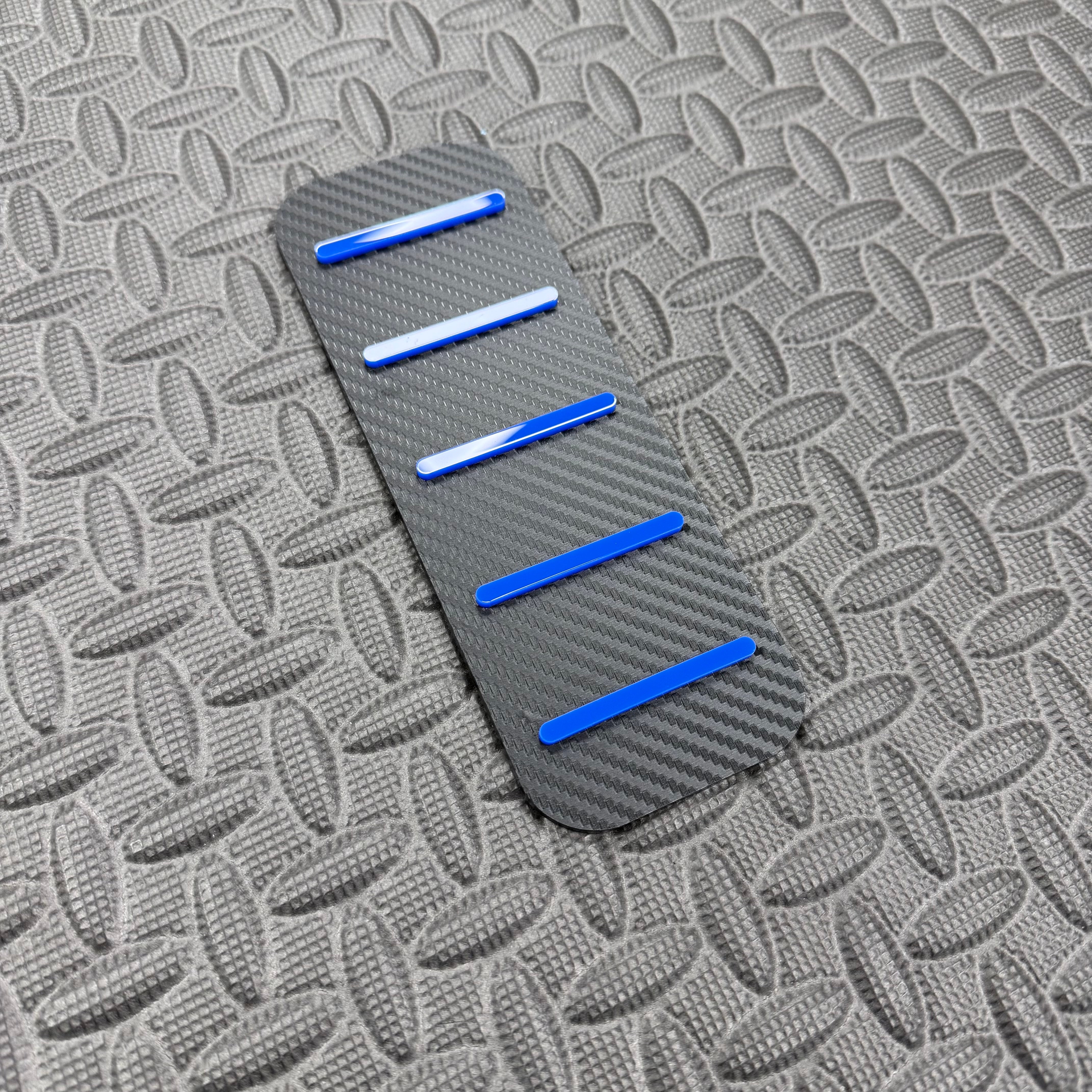 Mk7.5/Mk8/8.5 Fiesta & Mk2/2.5 Focus Dead Pedal / Foot Rest Plate - Medium Blue Detail, Carbon Fibre Effect Back Plate