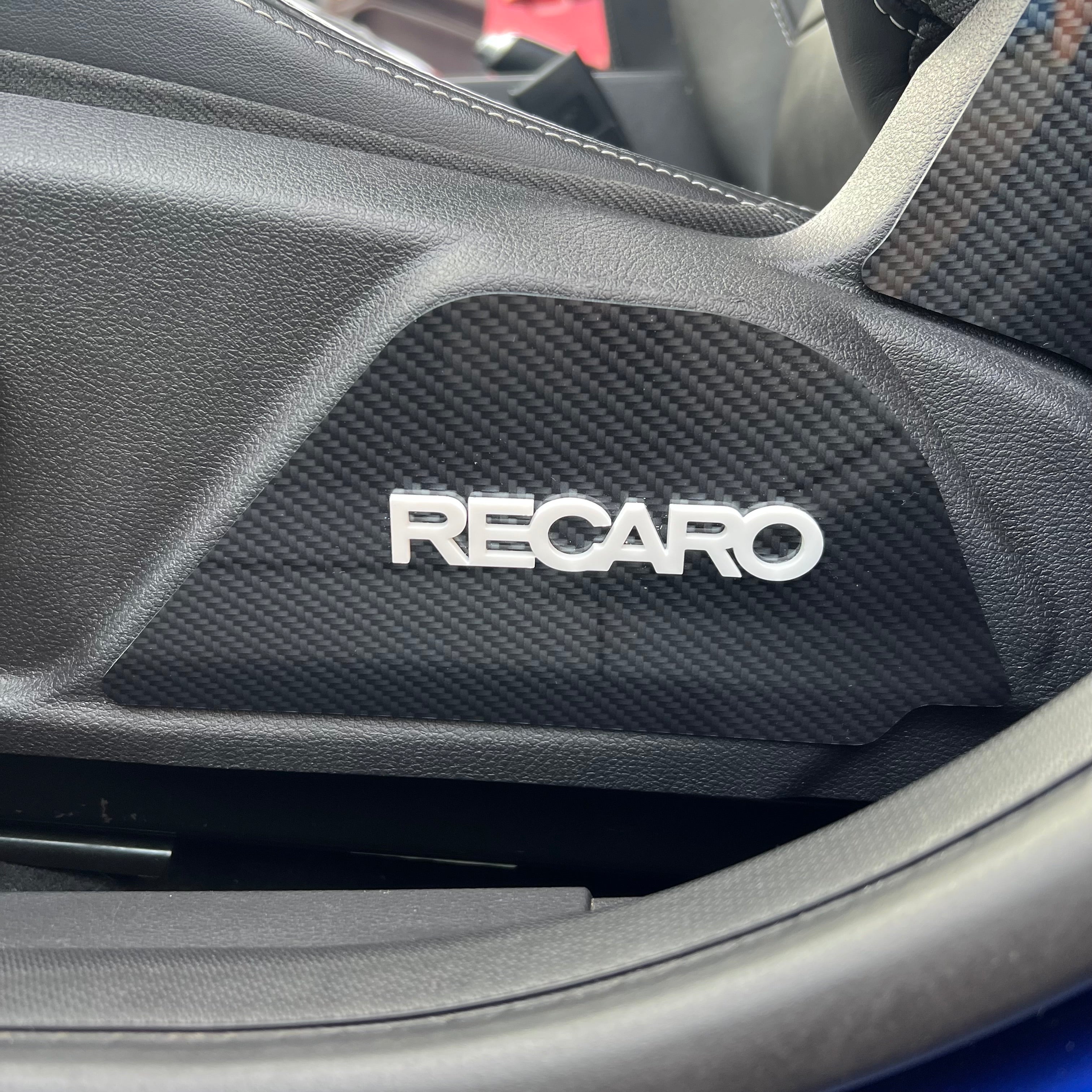 Proform Mk3/3.5 Focus ST Seat Plate Set - Deluxe Carbon Fibre Effect With White Detail