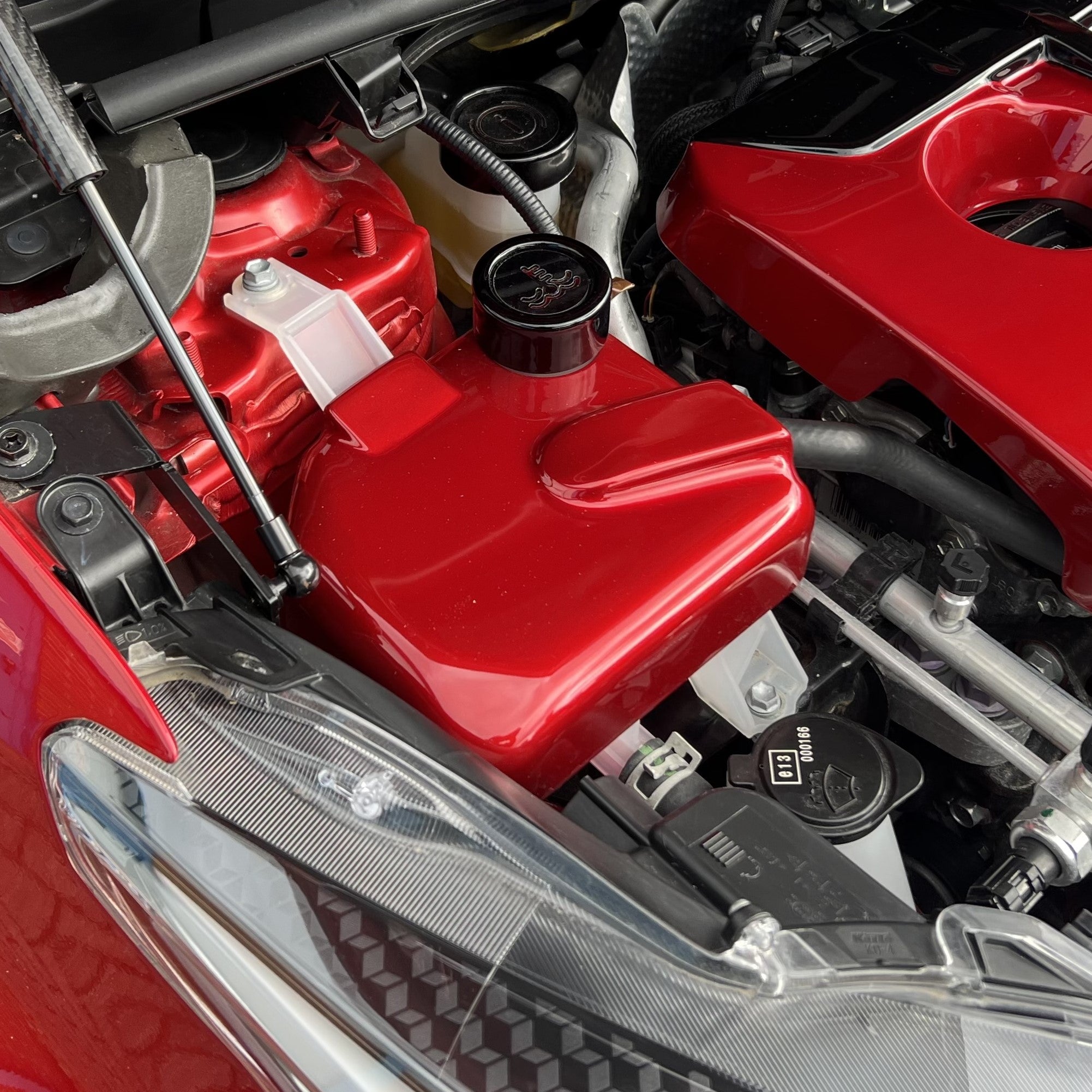 Proform Dress Up Kit - Yaris GR - Painted Emotional Red