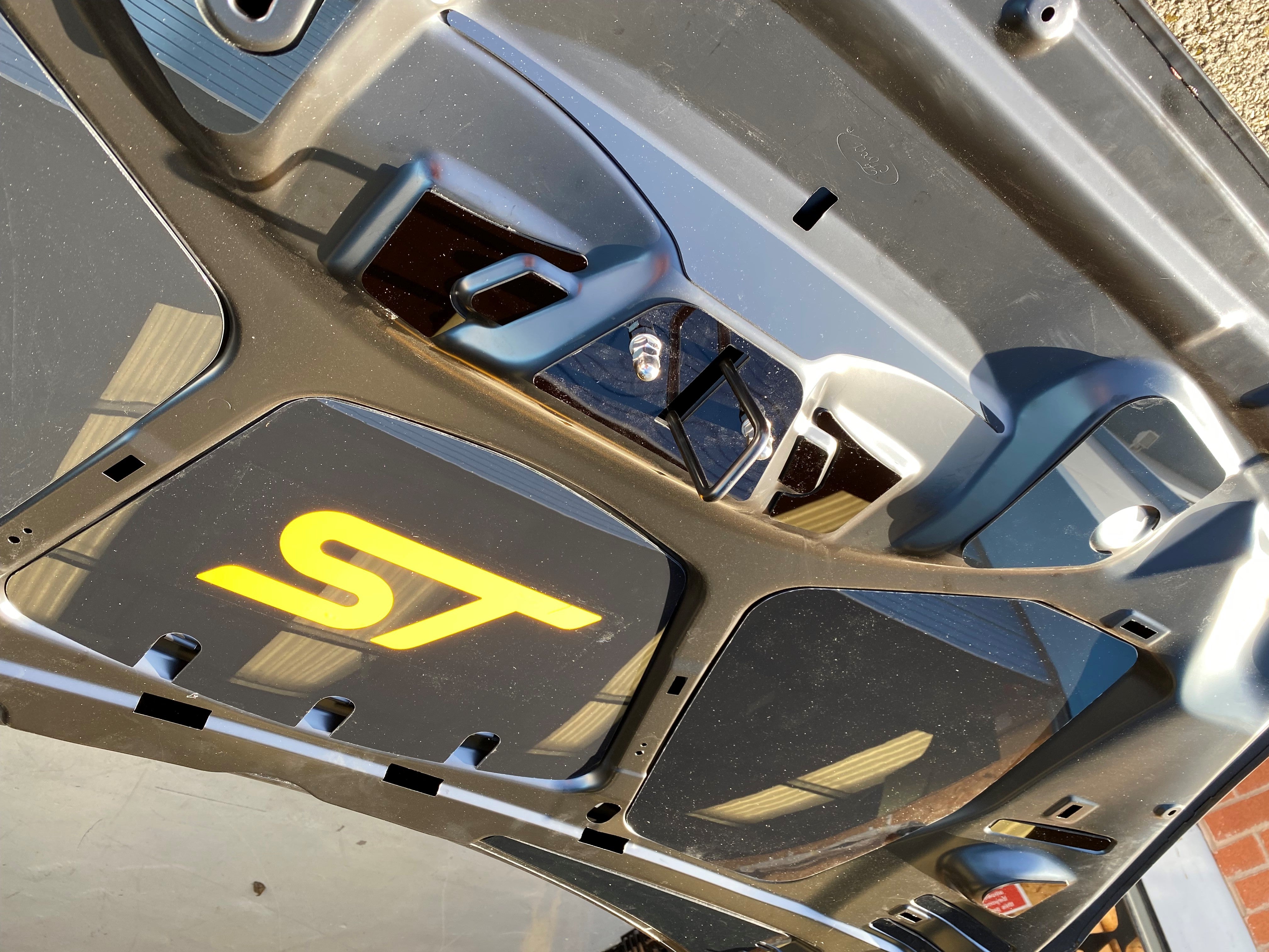 Proform Under Bonnet Finishing Plate Set - Mk3.5 Focus (Set 1)
