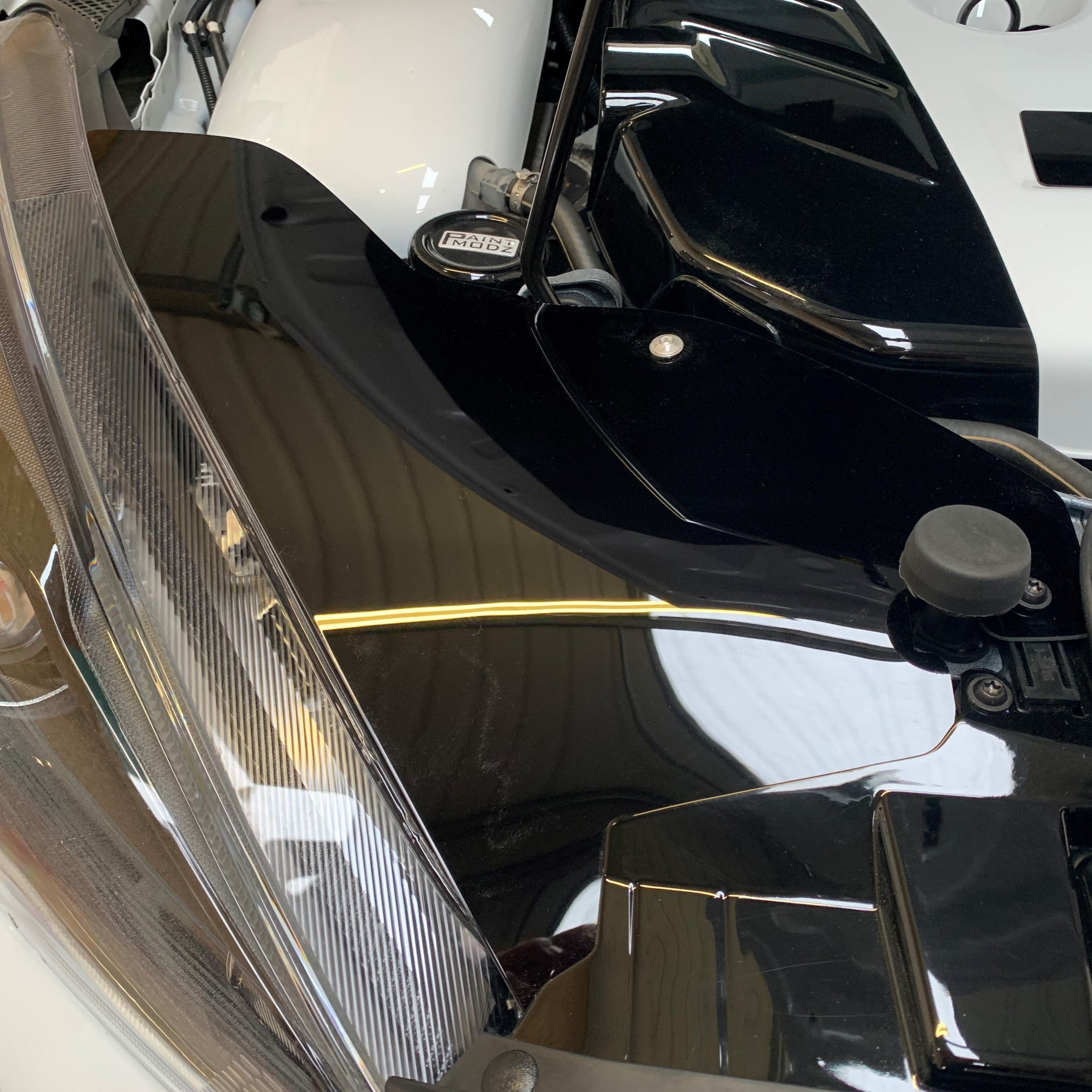 Proform Facelift Slam Panel Ends - MK3.5 Focus - Gloss Black Plastic