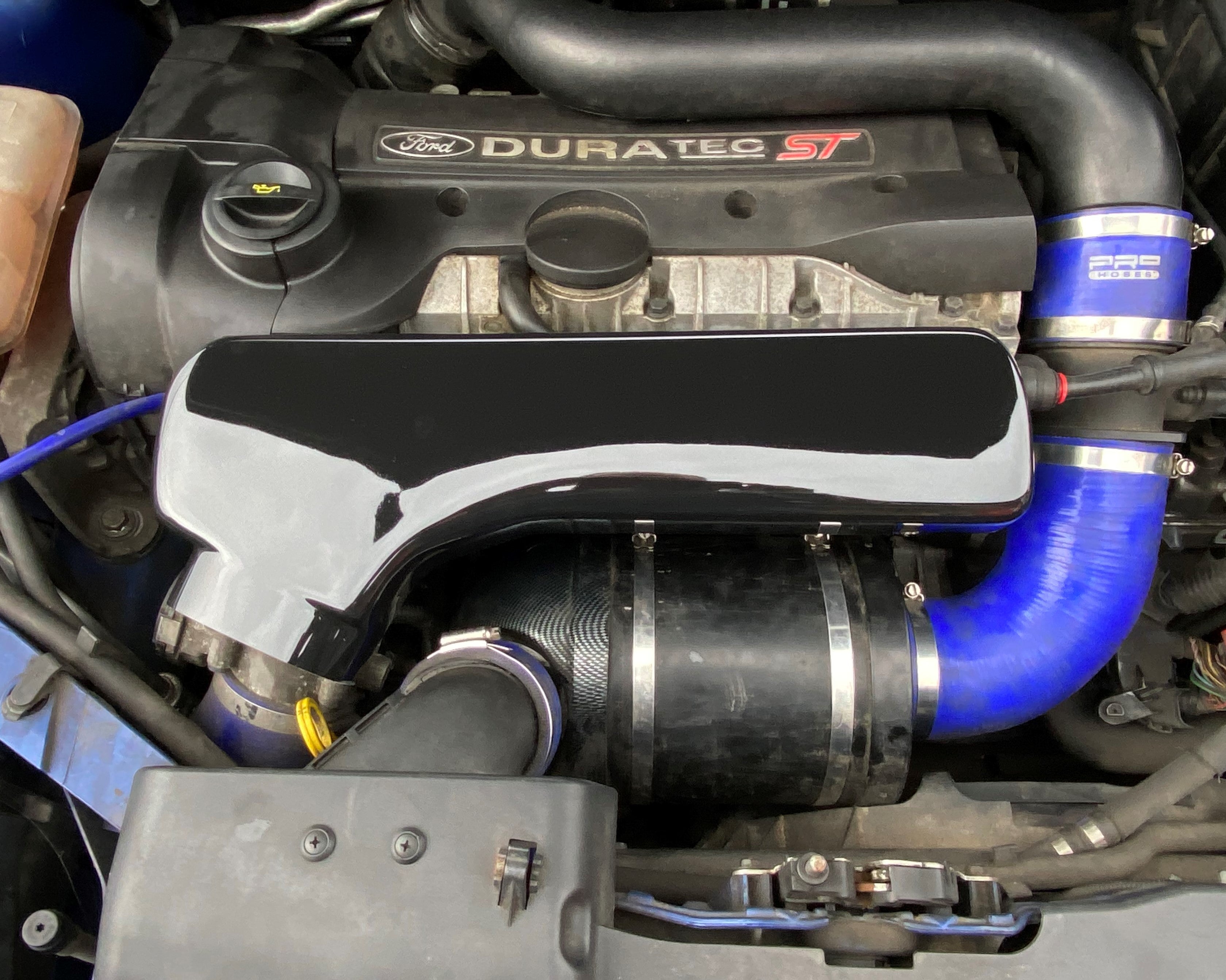 Proform Engine Inlet Plenum Cover - Mk2/2.5 Ford Focus ST/RS (Plastic Finishes)