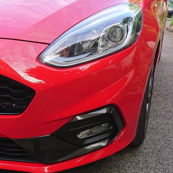 Outer Fog Light Bezels - Mk8 Fiesta ST/ ST Line - Painted Gloss Black