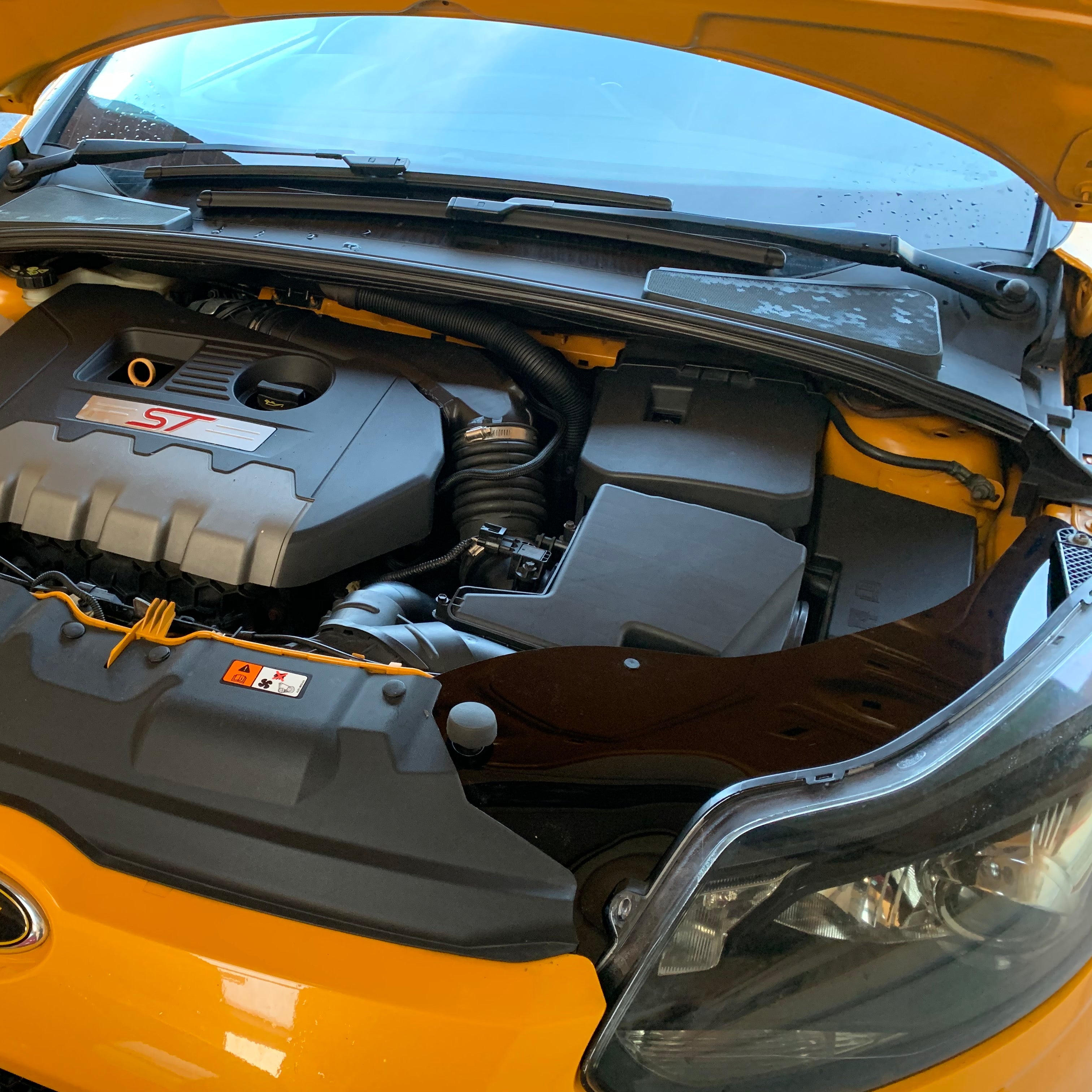 Proform Pre- Facelift Slam Panel Ends - MK3 Focus (Plastic Finishes)