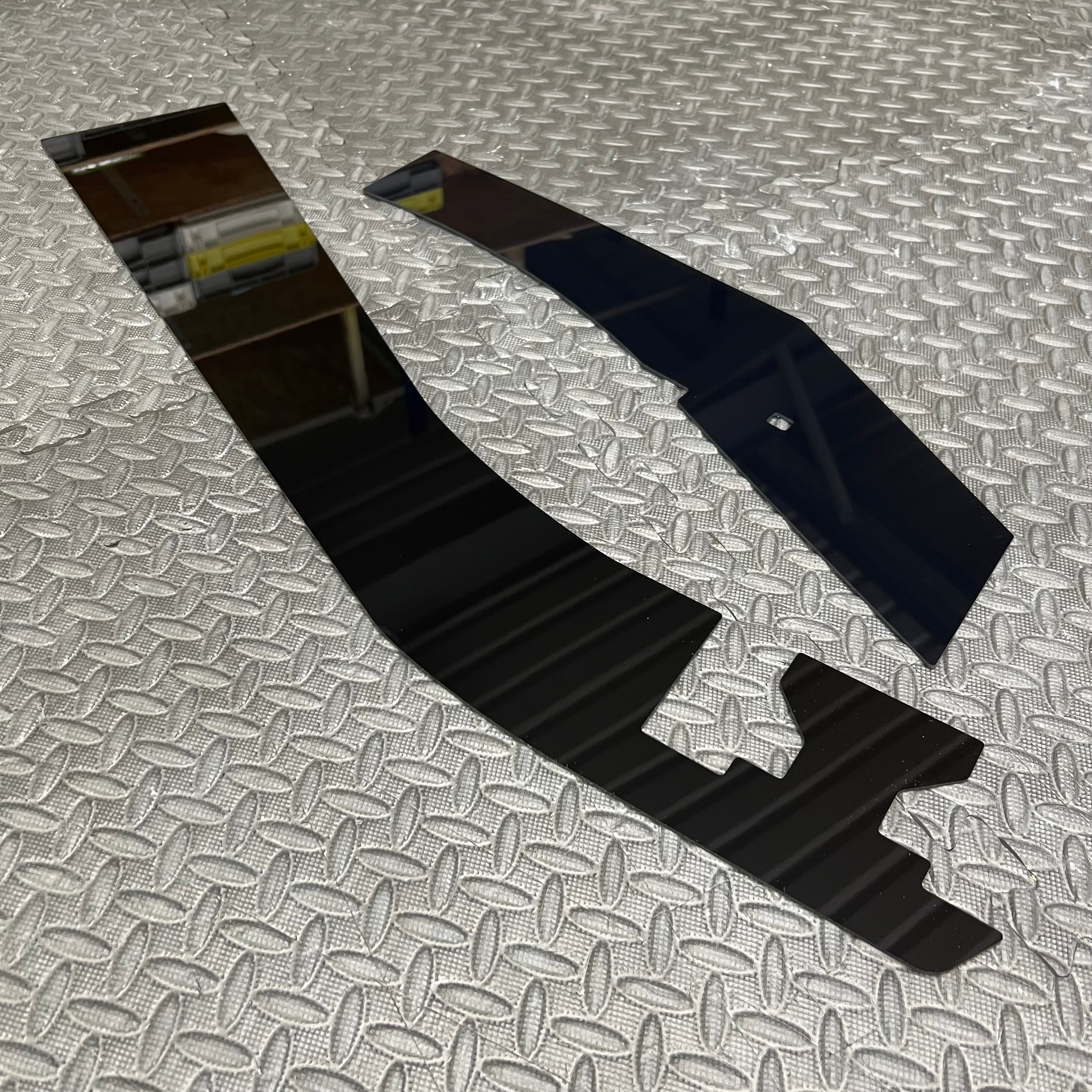 Mustang (6th Generation) Inner Wing Cover Plates (Pair)