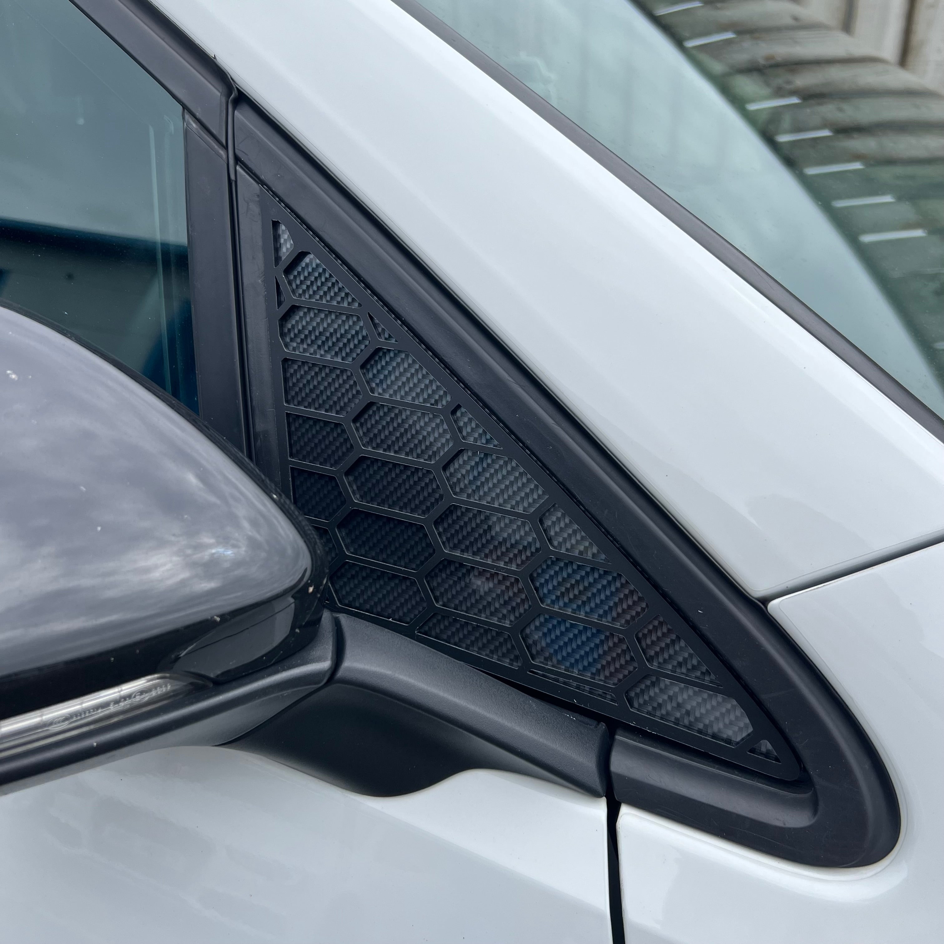 Mk7/7.5 VW Golf Acrylic Front Window Inserts (Pair) - Carbon Fibre Effect