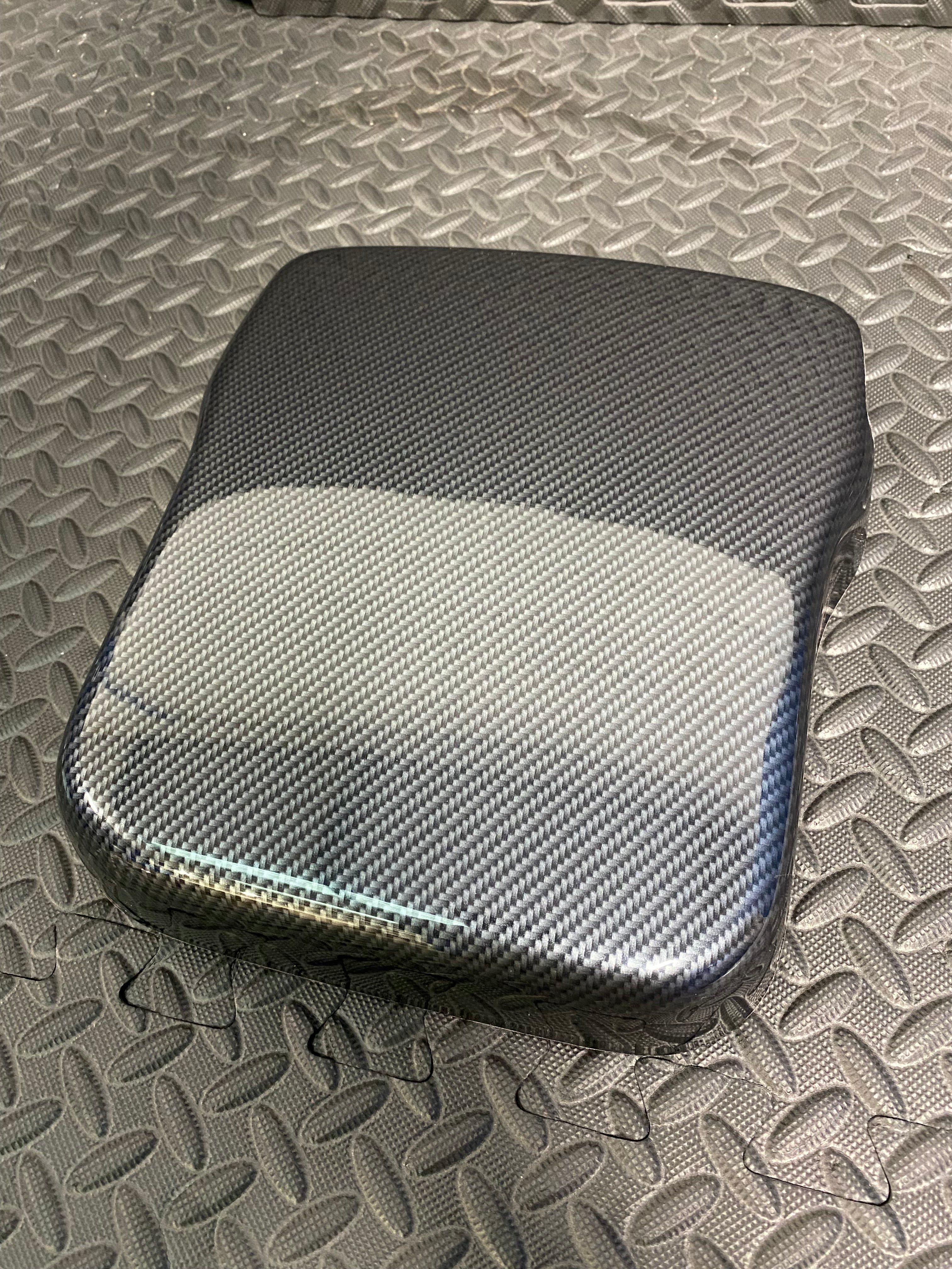 Proform Mk3/3.5 Focus Battery Cover - Deluxe Carbon Fibre Effect Plastic