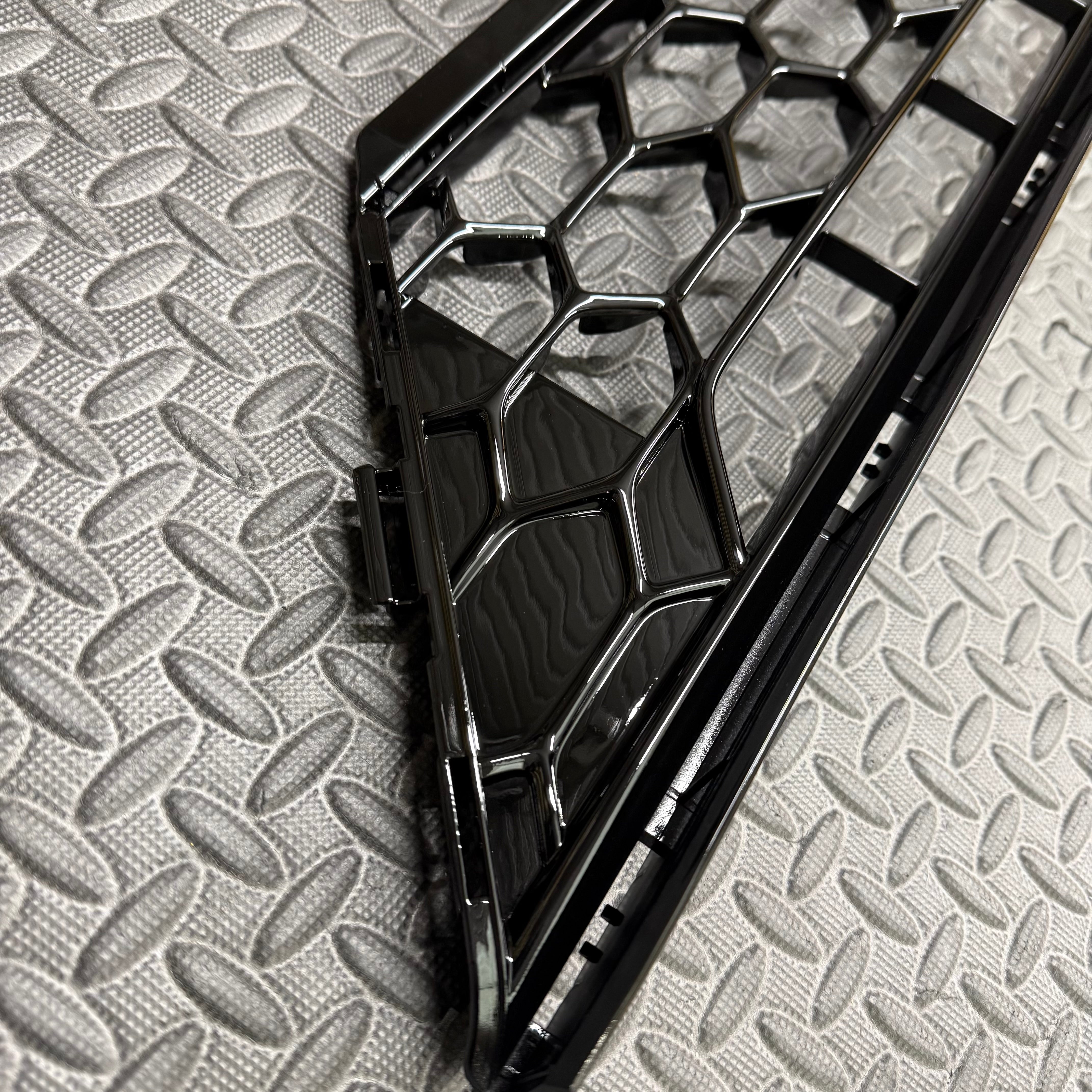 Front Lower Grille - Genuine Ford Mk8/8.5 Fiesta ST (Painted)