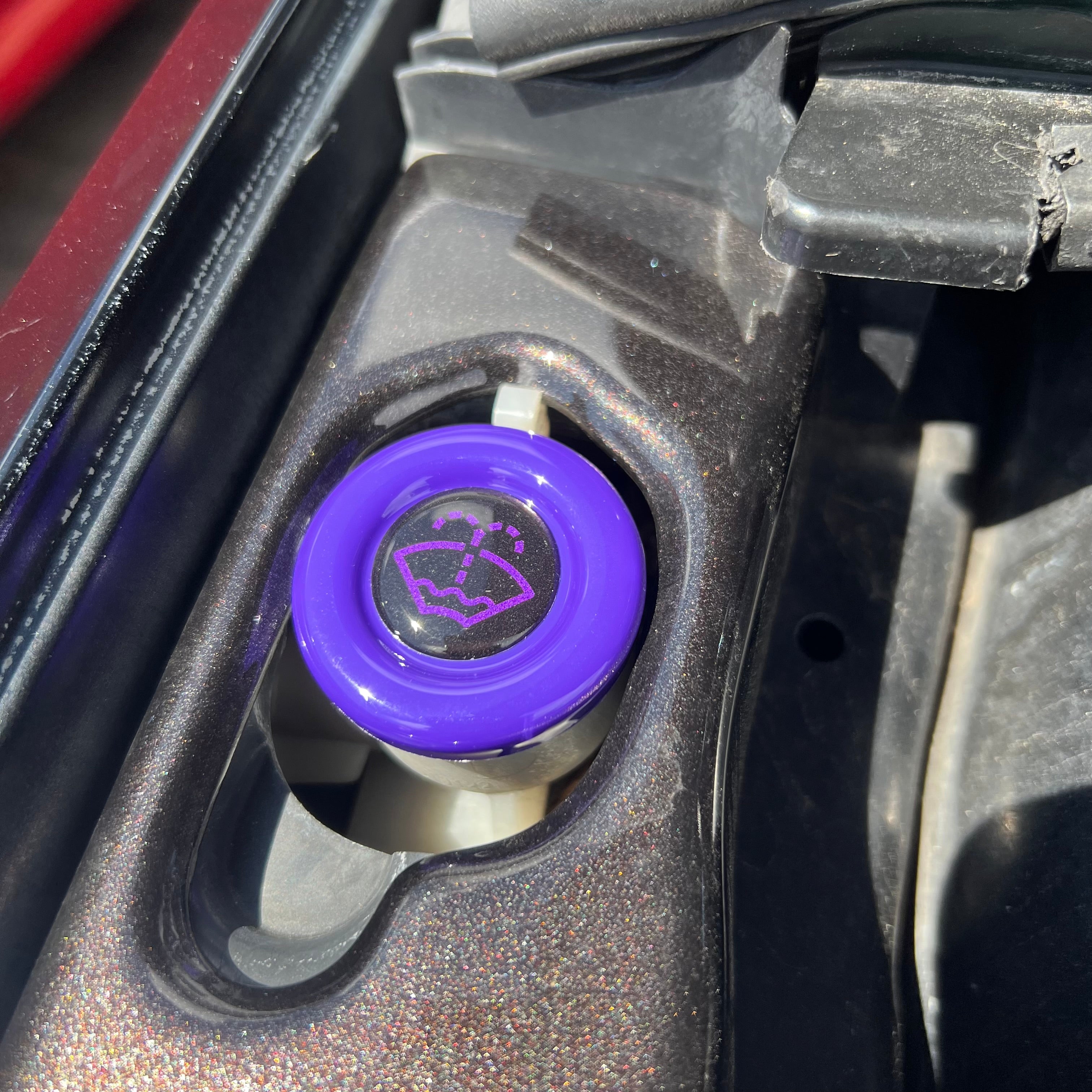 Proform Washer Bottle Bung Mk2/2.5 Focus - Gloss Purple Plastic With 
Purple Screenwash Logo Gell Badge