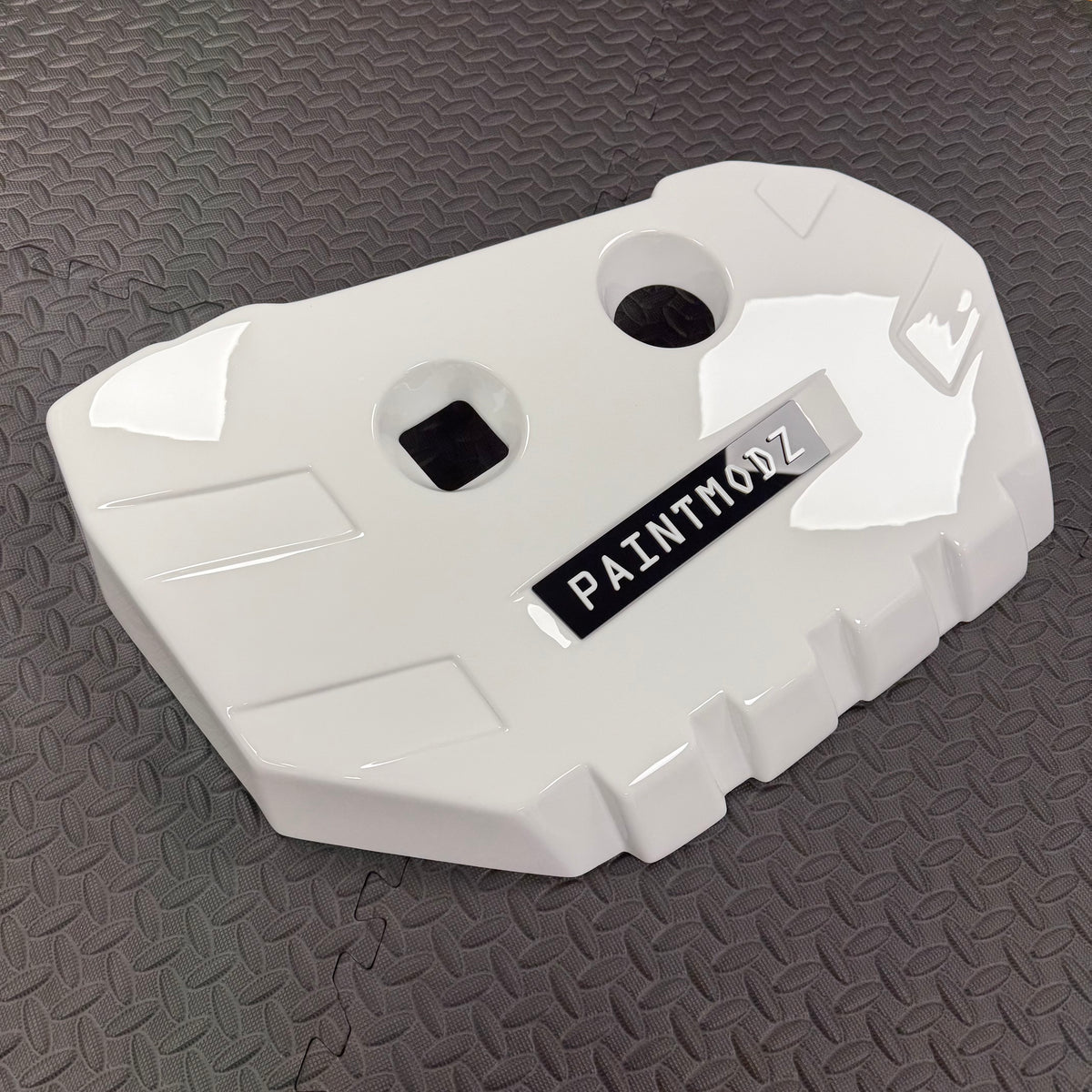 Proform Engine Cover - Mk3/3.5 Focus ST Petrol - Gloss WhtiePlastic - White/Gloss Black Badge