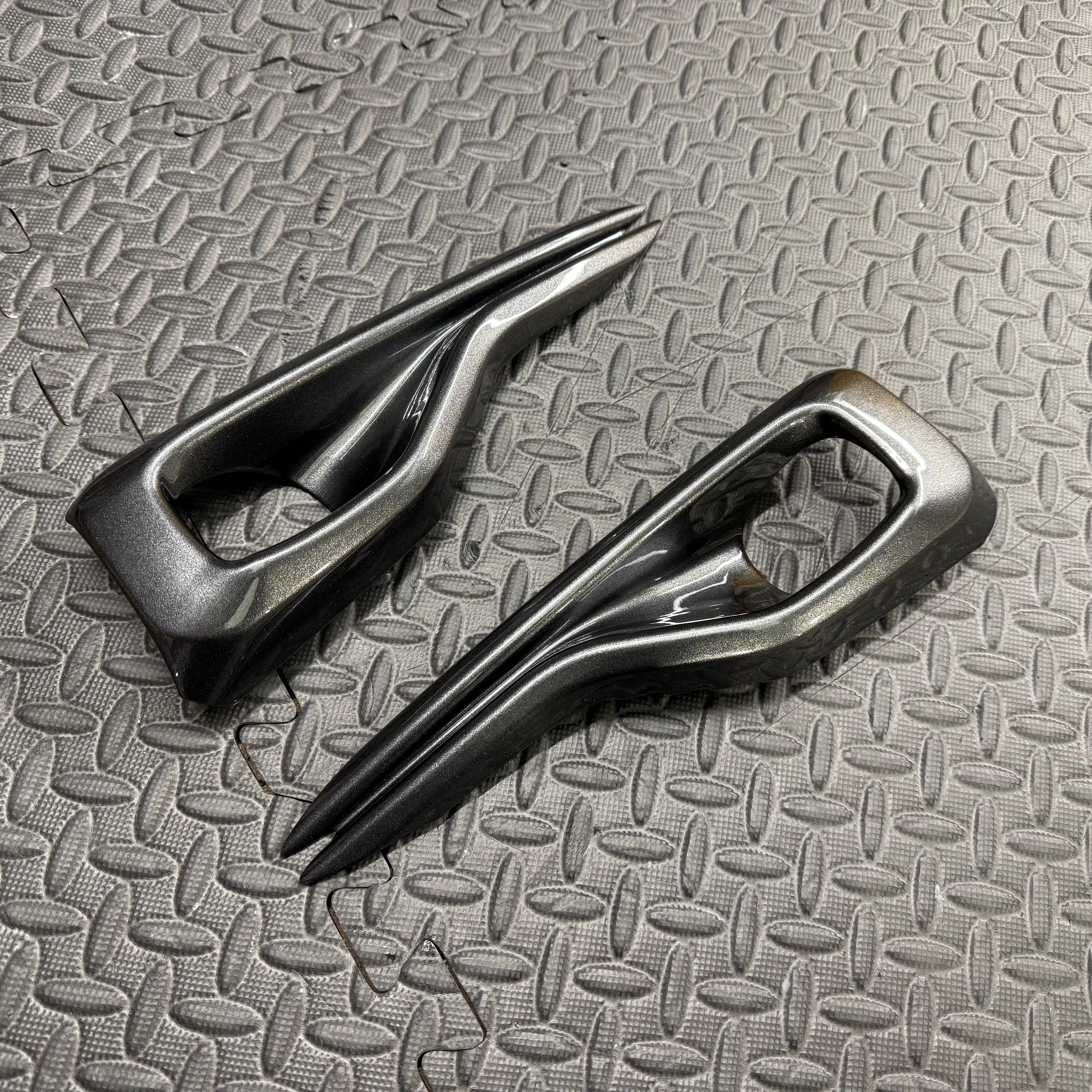 Fog Light Trims - Ford Focus MK4 ST/ ST-Line - Painted Magnetioc Grey