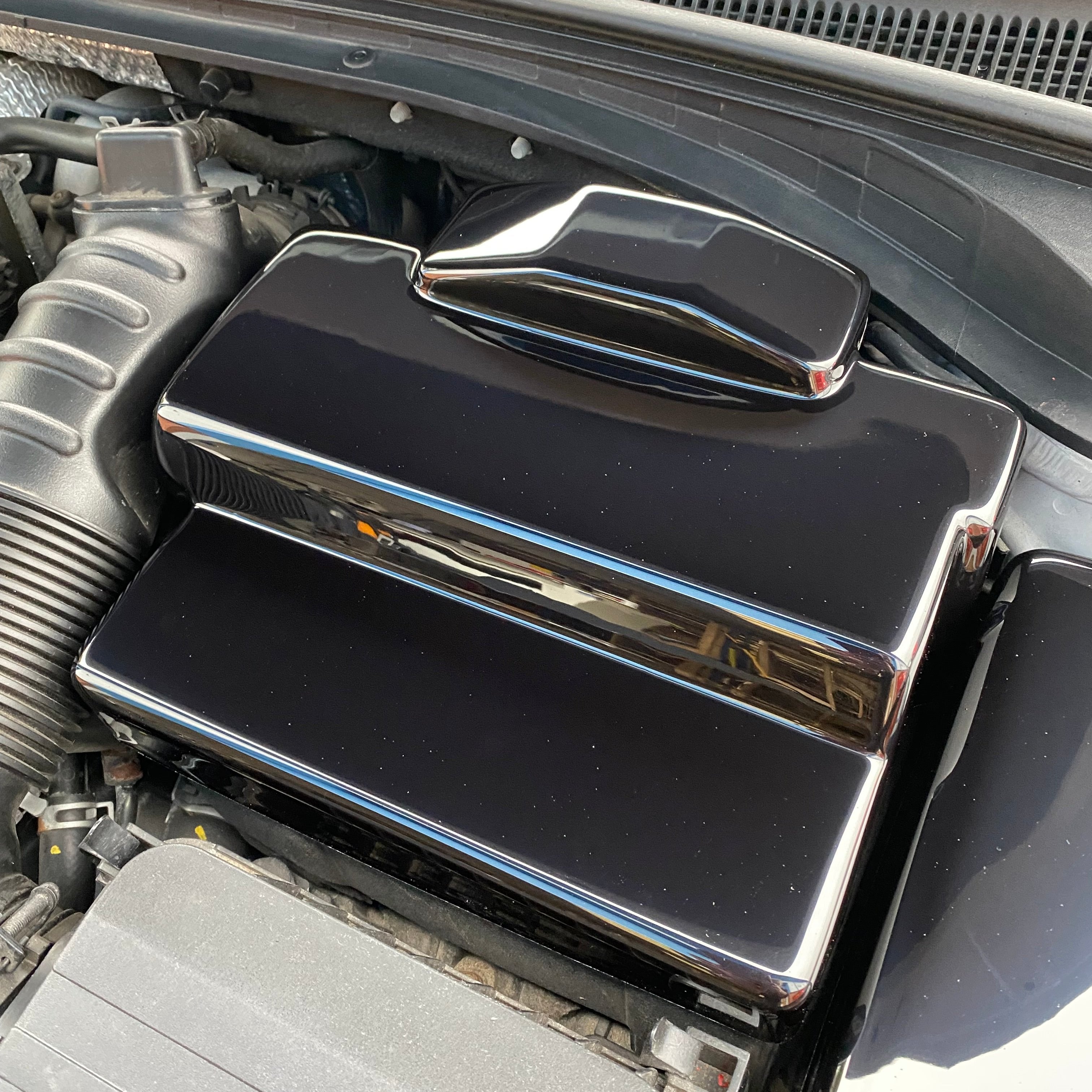 Proform Battery Cover (Plastic Finishes) - Fits Hyundai i30 / Kona N / Veloster N - Gloss Black Plastic