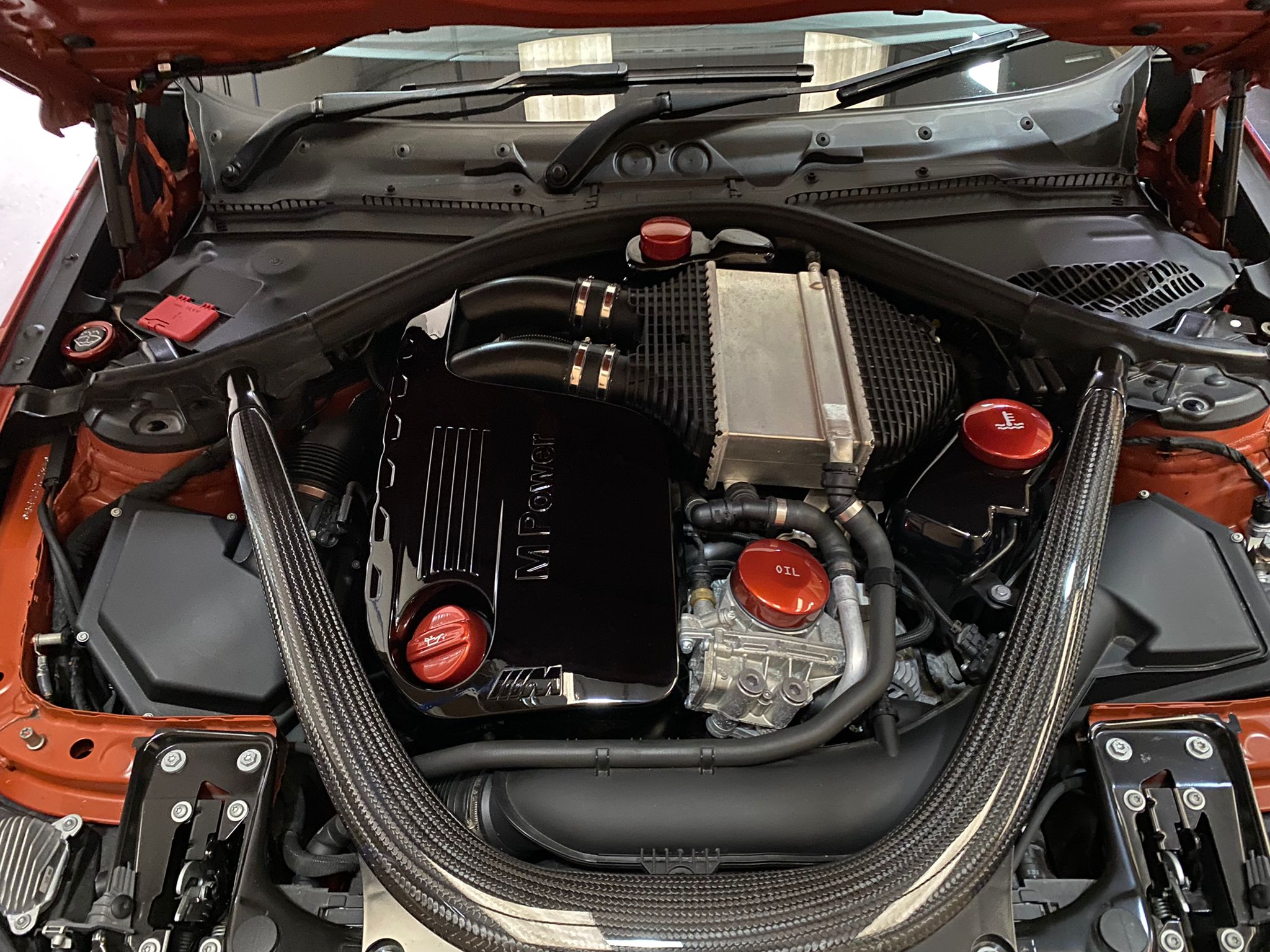 BMW S55 Engine Cap Cover Kit - M2 Competition / M3 / M4 (Painted Finishes)