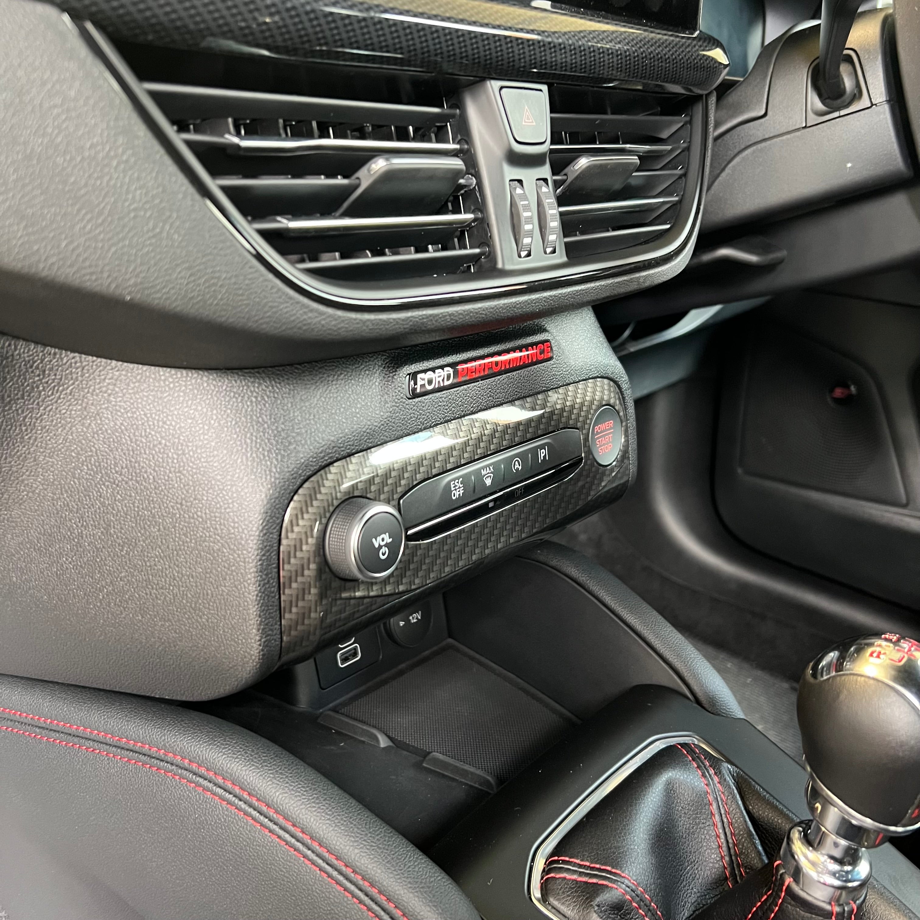 Genuine Ford Centre Dash Control Panel - Mk4.5 Focus inc ST - Hydrodipped Carbon Fibre Effect
