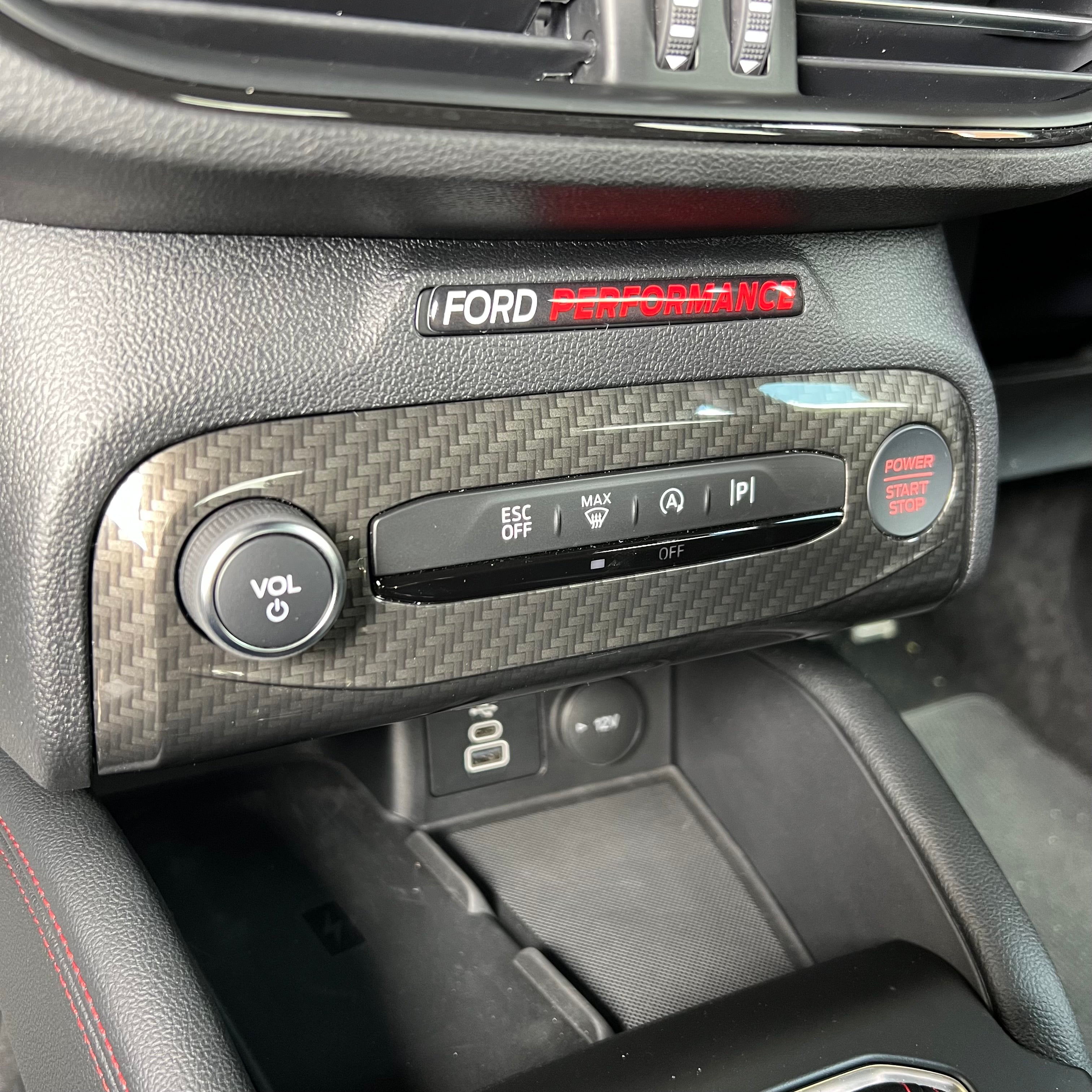 Genuine Ford Centre Dash Control Panel - Mk4.5 Focus inc ST - Hydrodipped Carbon Fibre Effect