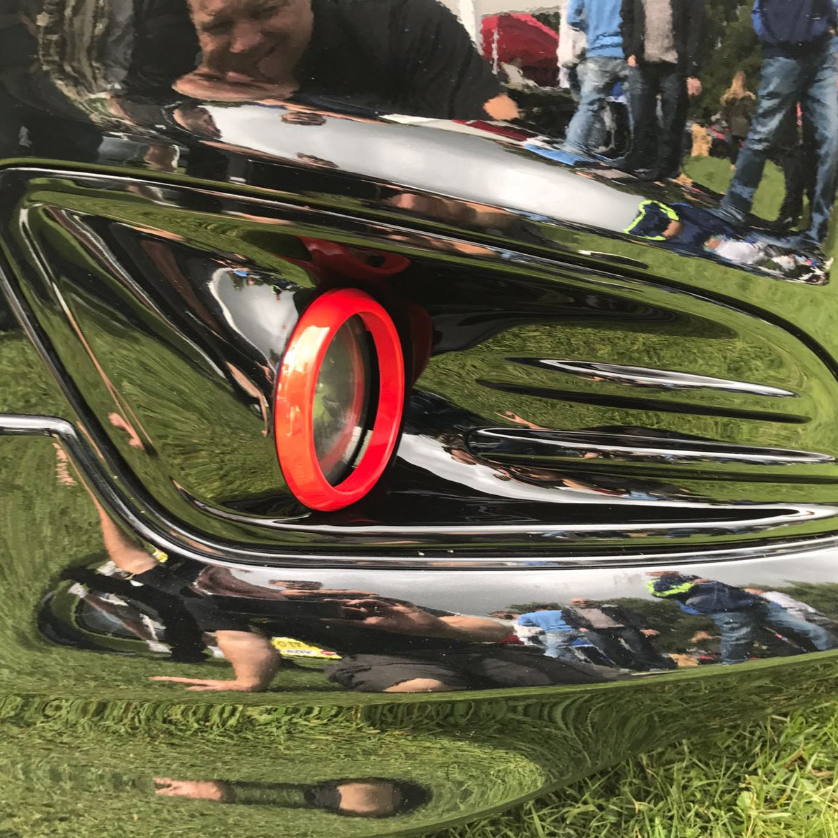 Mk7.5 Fiesta ST Line Fog Light Surrounds - Painted Gloss Black With Race Red Ring Detail