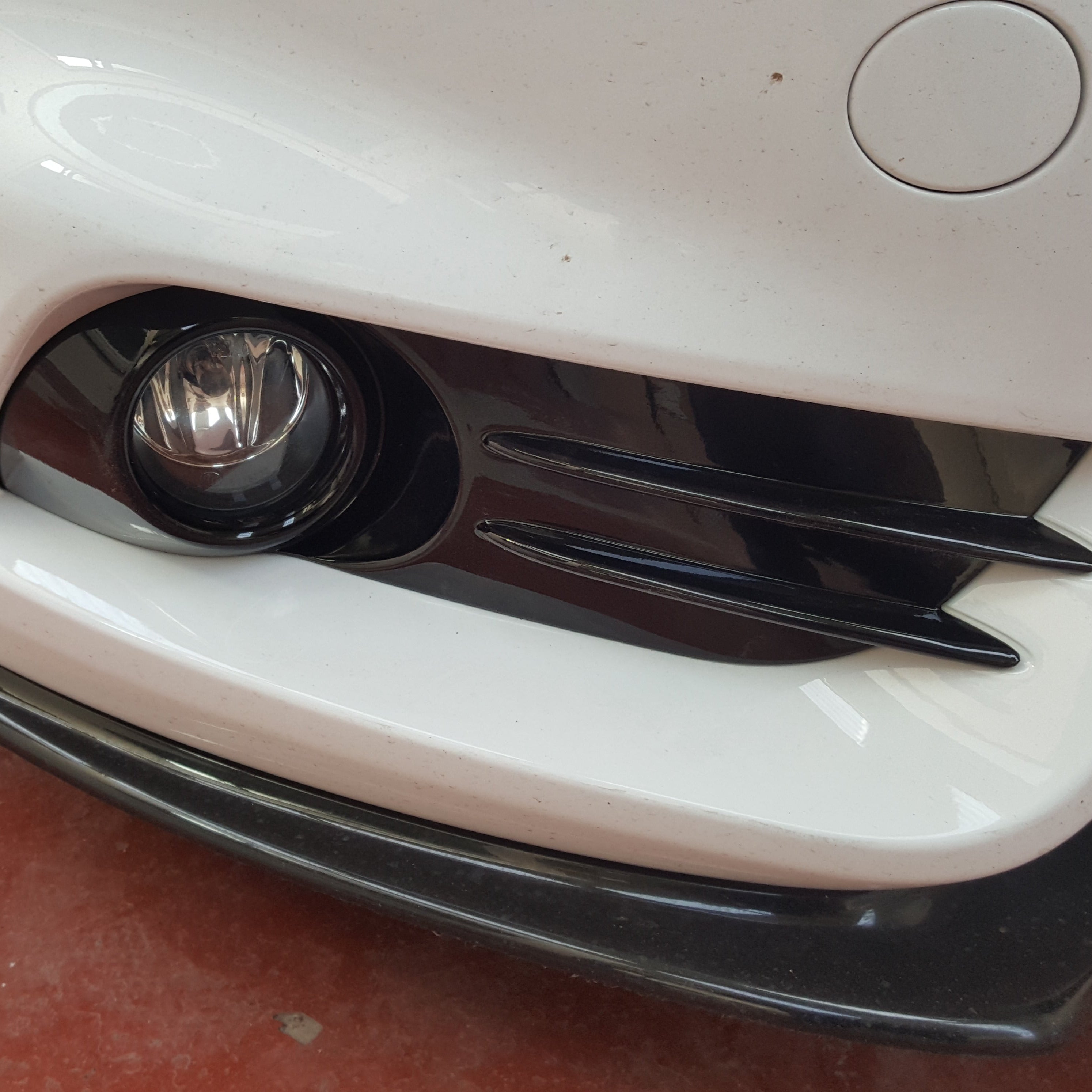 Genuine Ford Mk7.5 Fiesta ST180 Fog Light Surrounds - Painted Gloss Black 