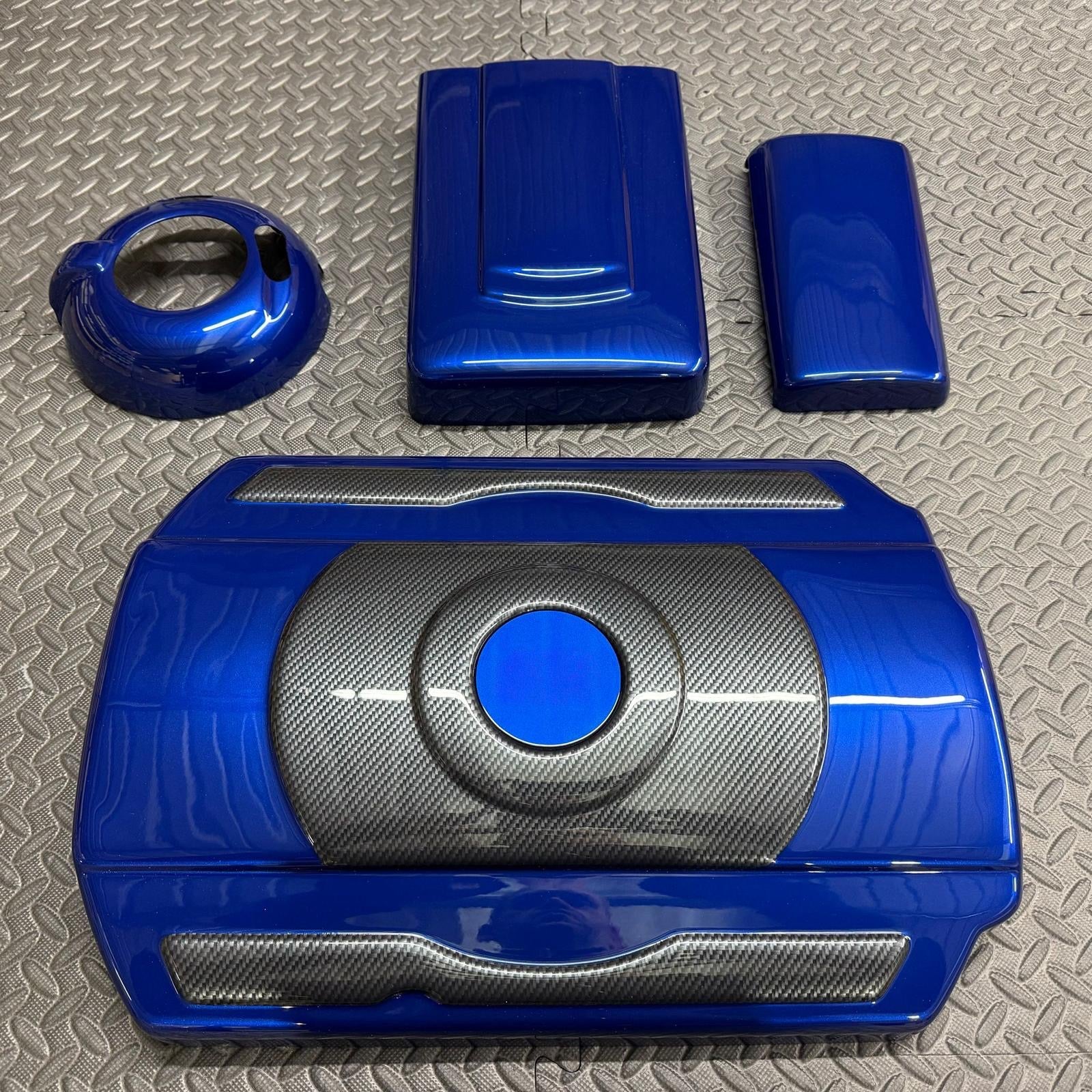Proform Small Dress Up Bundle - Mk7/7.5 Golf GTI / R - Painted Lapiz Blue with Carbon Fibre Effect Detail.