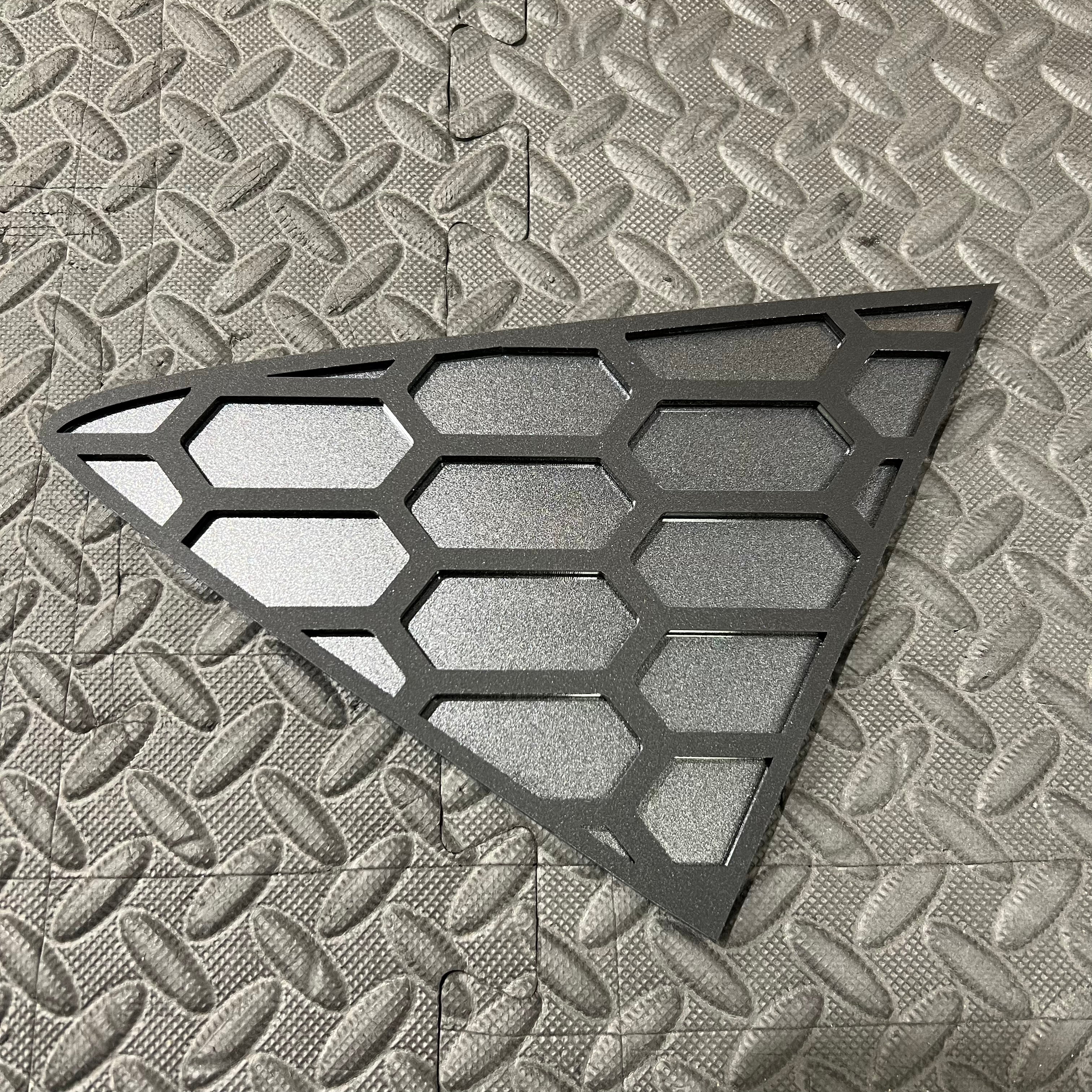 Proform Mk8/8.5 Fiesta Rear Quater Window Inserts (Right Hand Side) - Satin Black Hexagon Design With Painted Magnetic Grey Back Plate