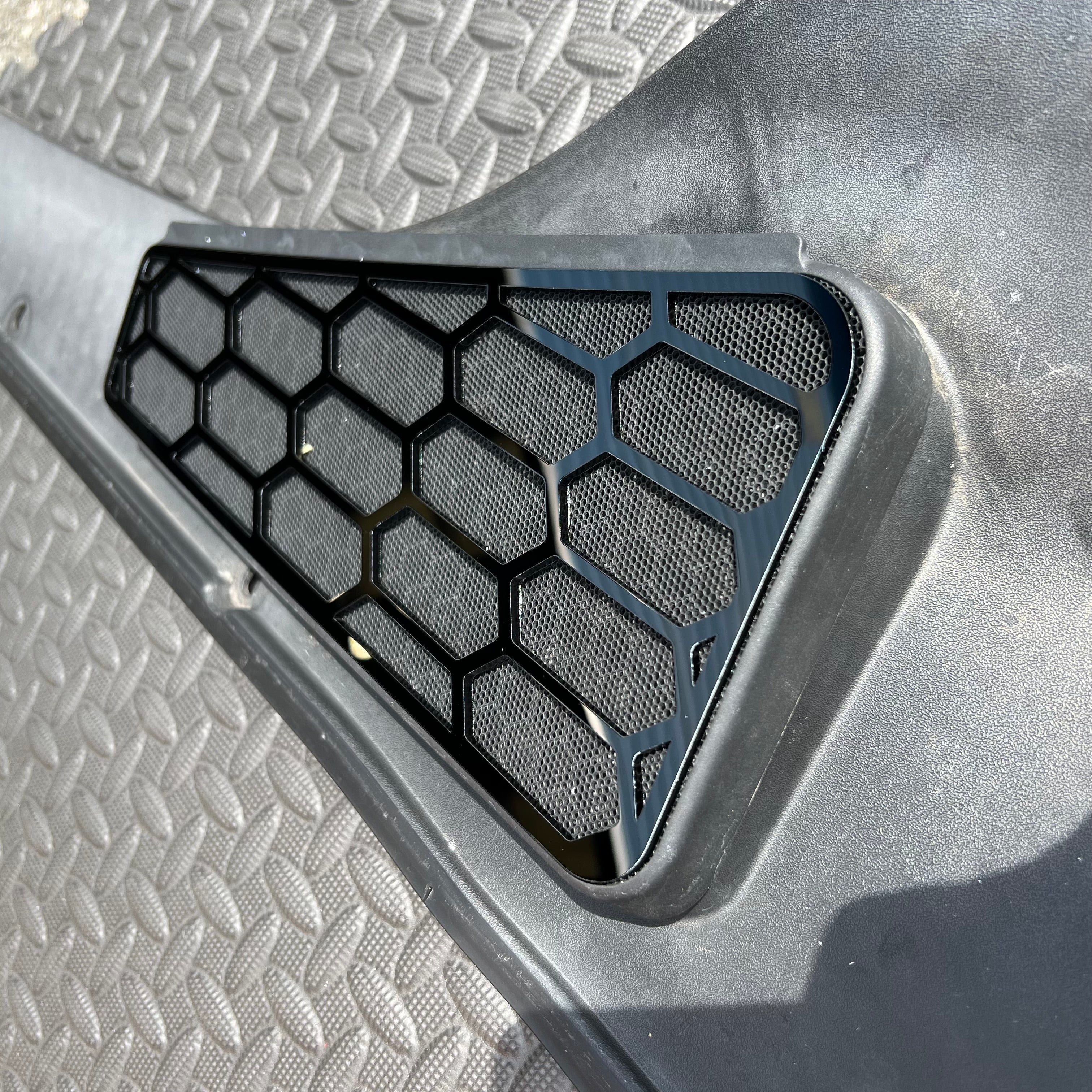 Proform Mk3/3.5 Focus Scuttle Vent Covers - Hexagon Design - Left Hand Side - Gloss Black