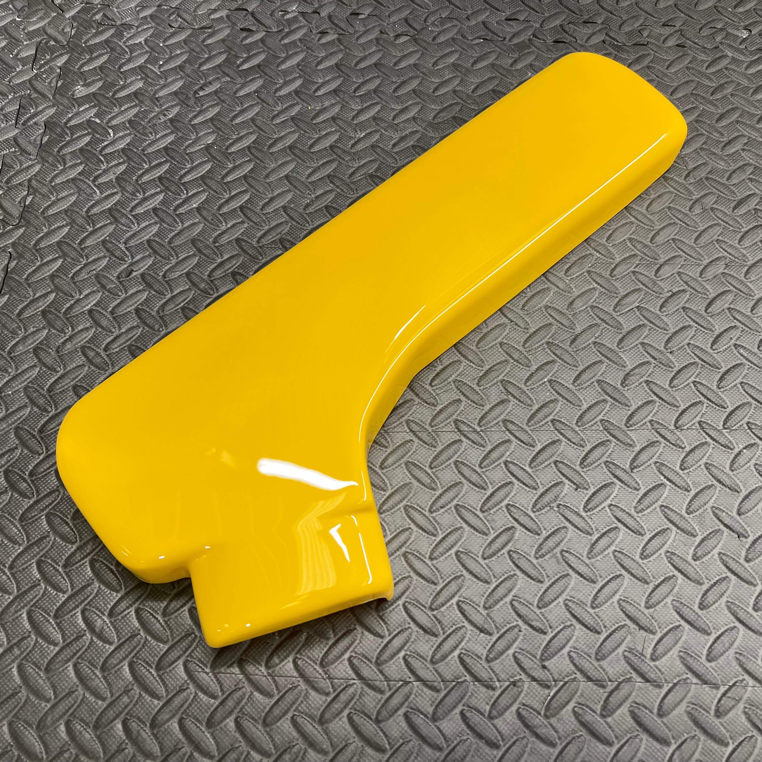 Plenum Cover - Gloss Yellow