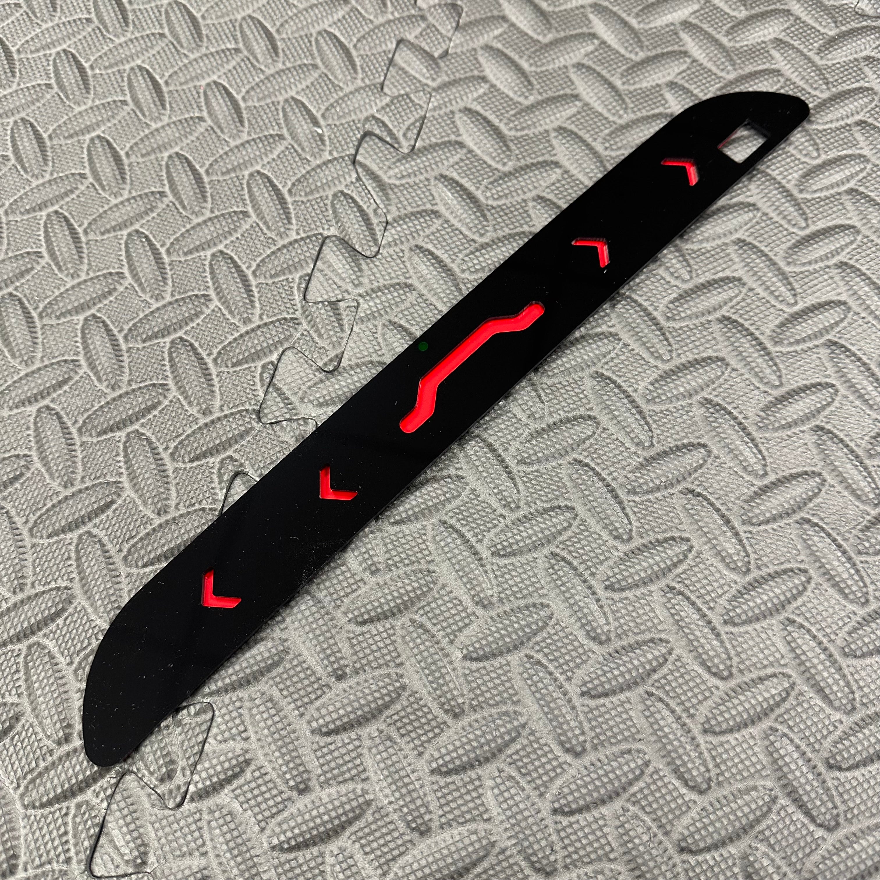 Proform Upper Middle Brake Light Cover Plate - Fits Hyundai i20 - Gloss Back With Strip Detail