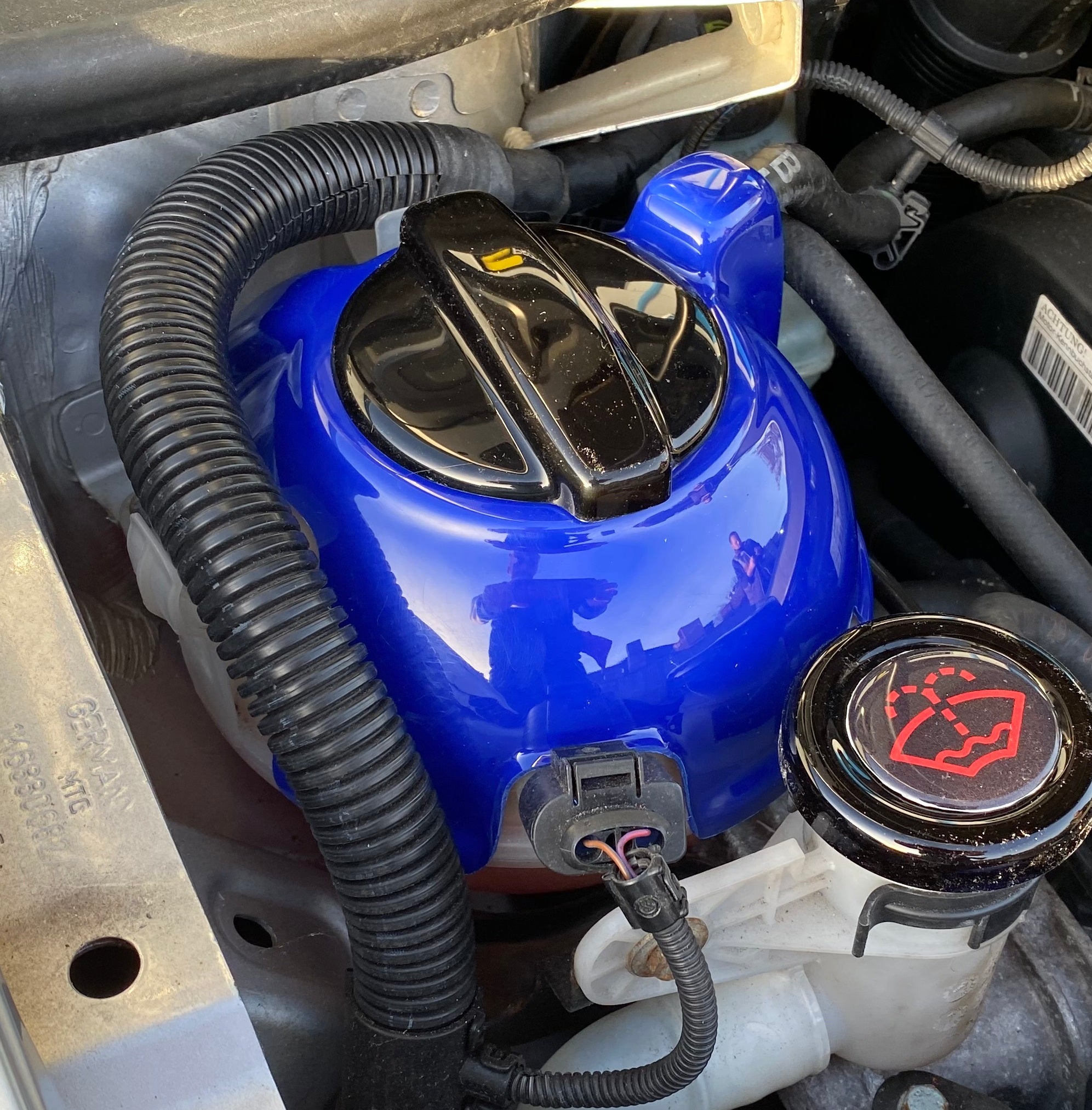 Proform VAG Coolant Tank Cover - Gloss Blue