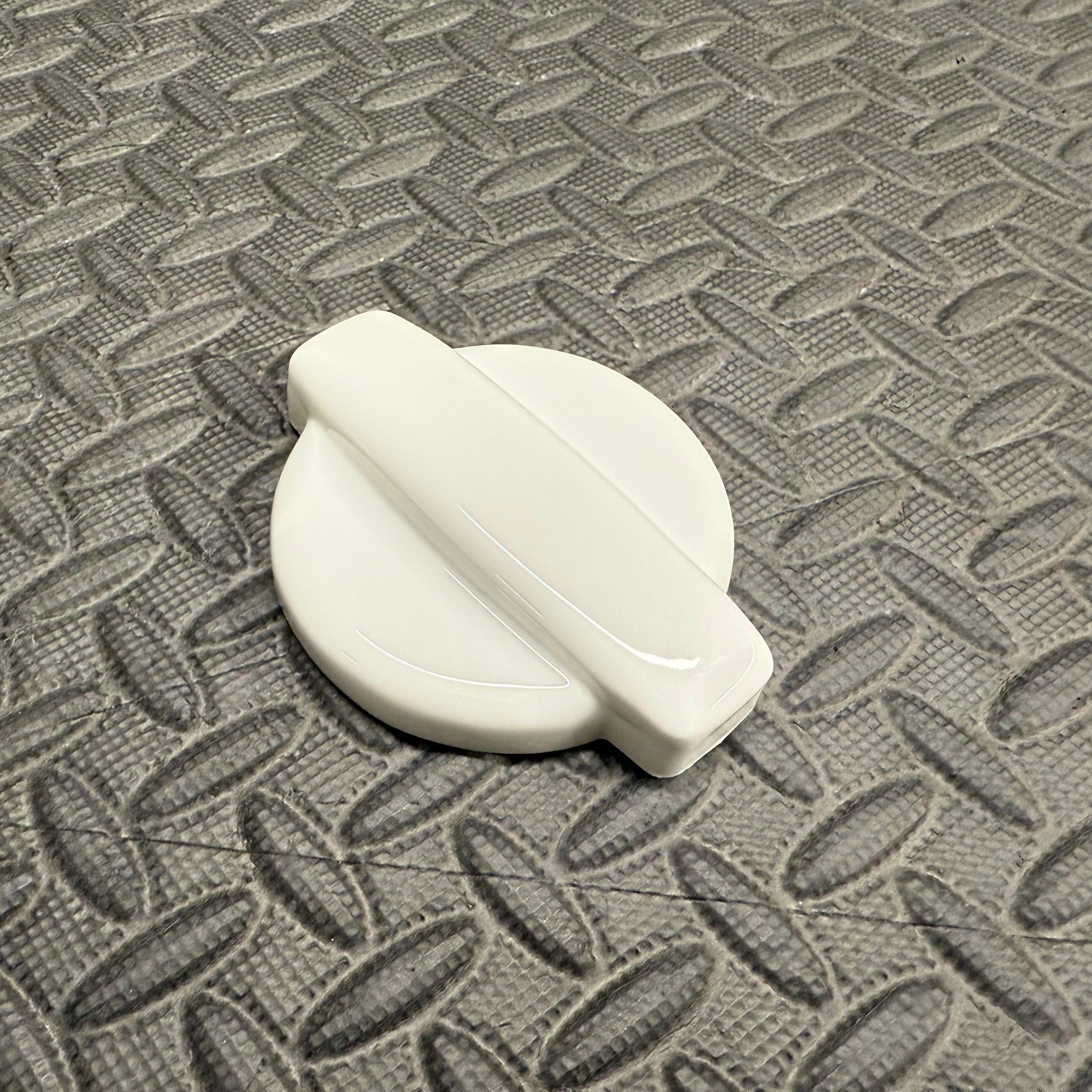 Proform Screen Washer Bottle Cap Cover (Plastic Finishes) - Fits Hyundai i20 / i30 / Kona N / Veloster N - Gloss White Plastic