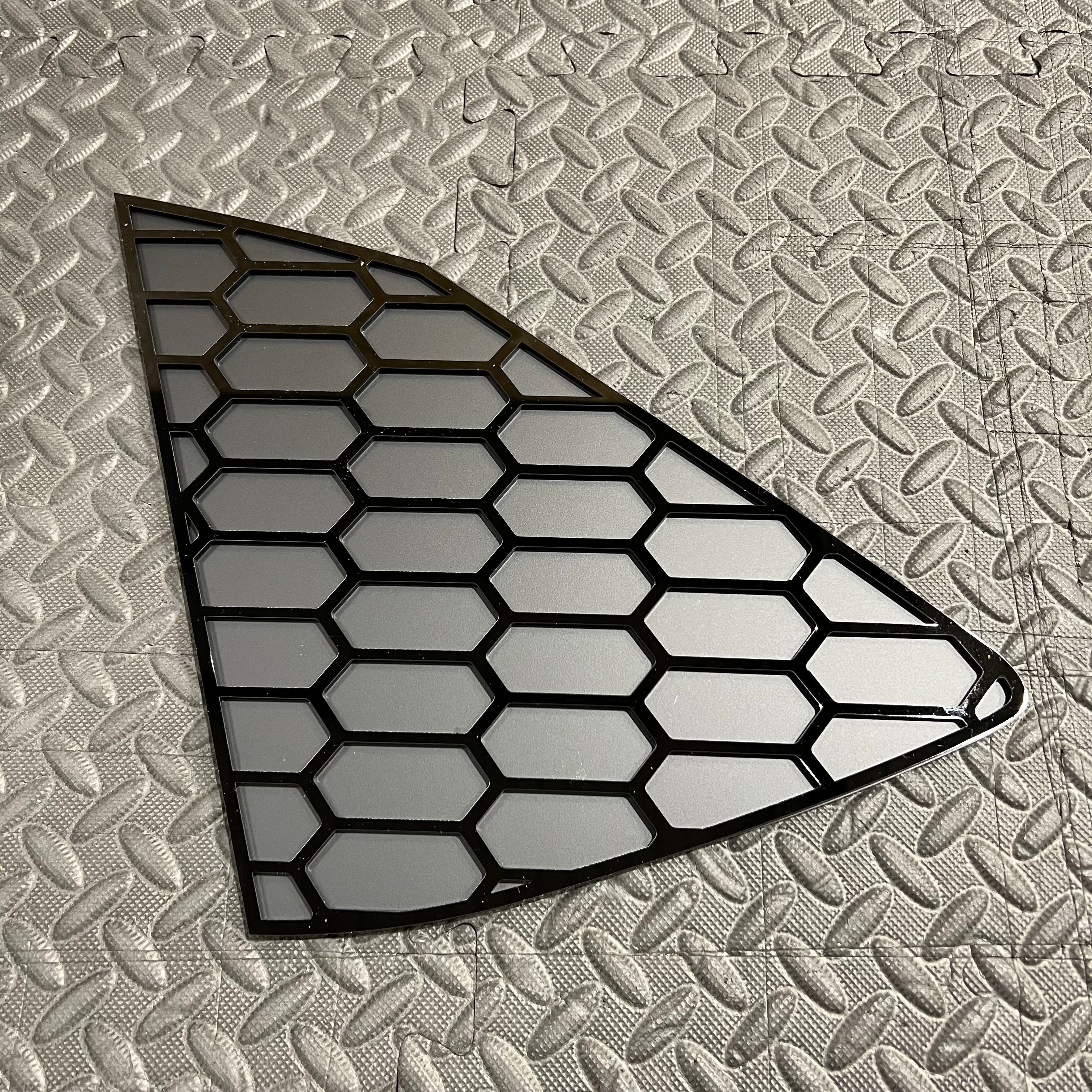 Proform Rear Quarter Window Inserts - Fits Hyundai i20 / i20N - Left Hand Side - Gloss Black Hexagonal Design with Satin Black Backing Plate 