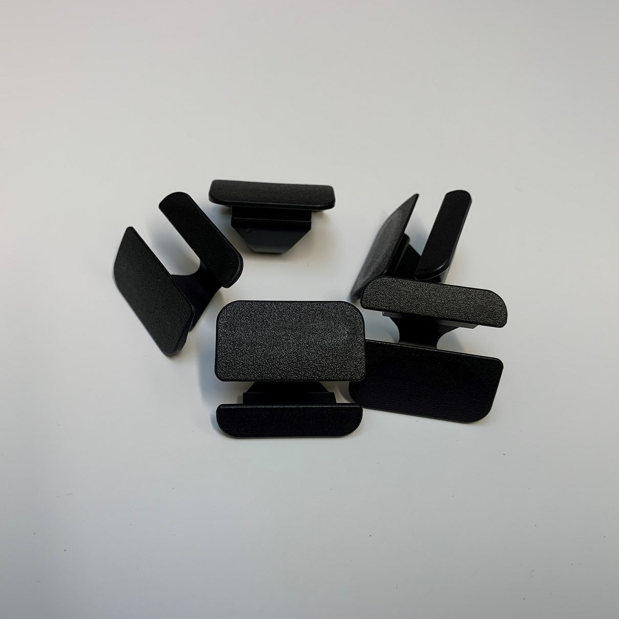Ford Plastic Under Bonnet Pad Clips (Rectangular) - 5 Pack