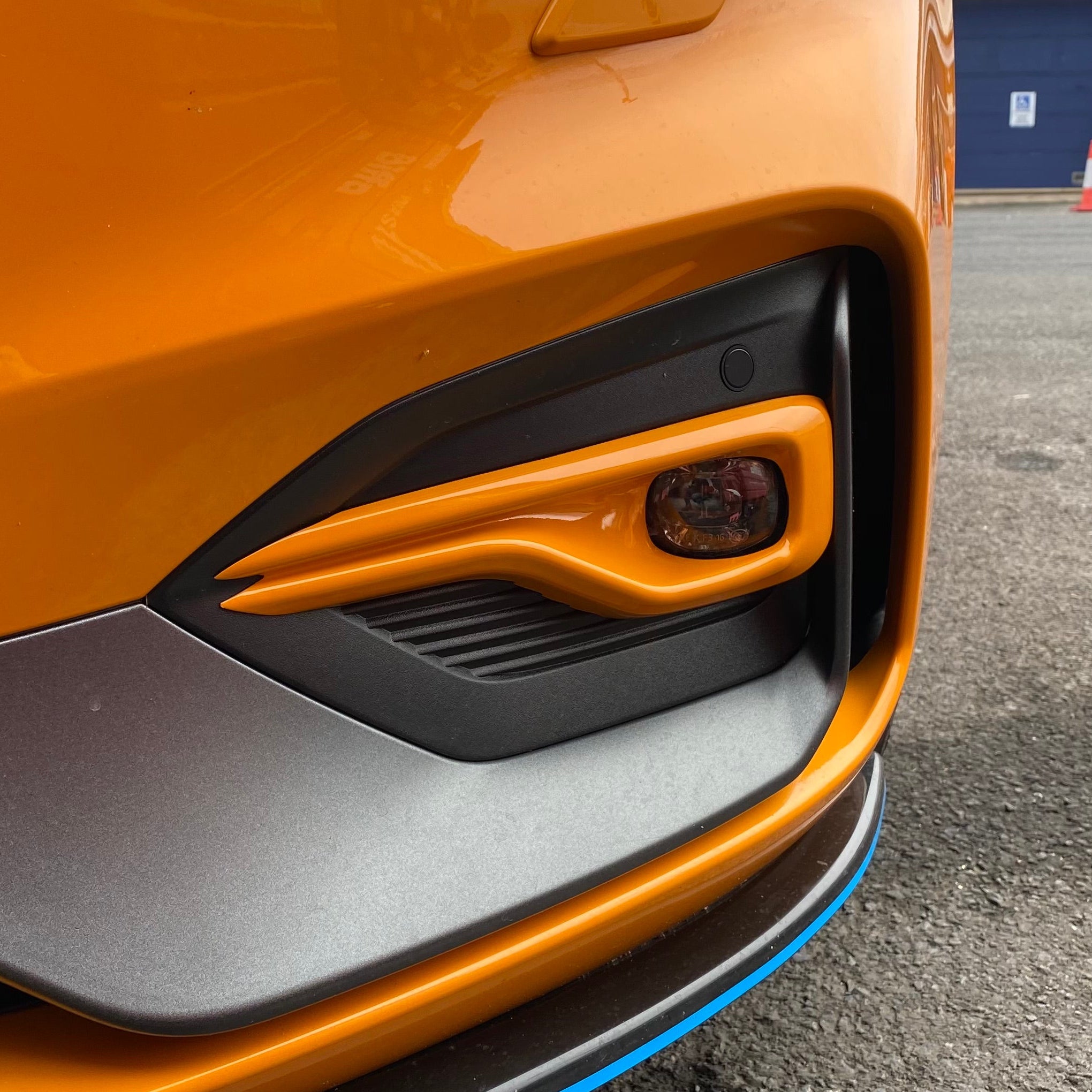 Fog Light Trims - Ford Focus MK4 ST/ ST-Line - Painted Orange Fury