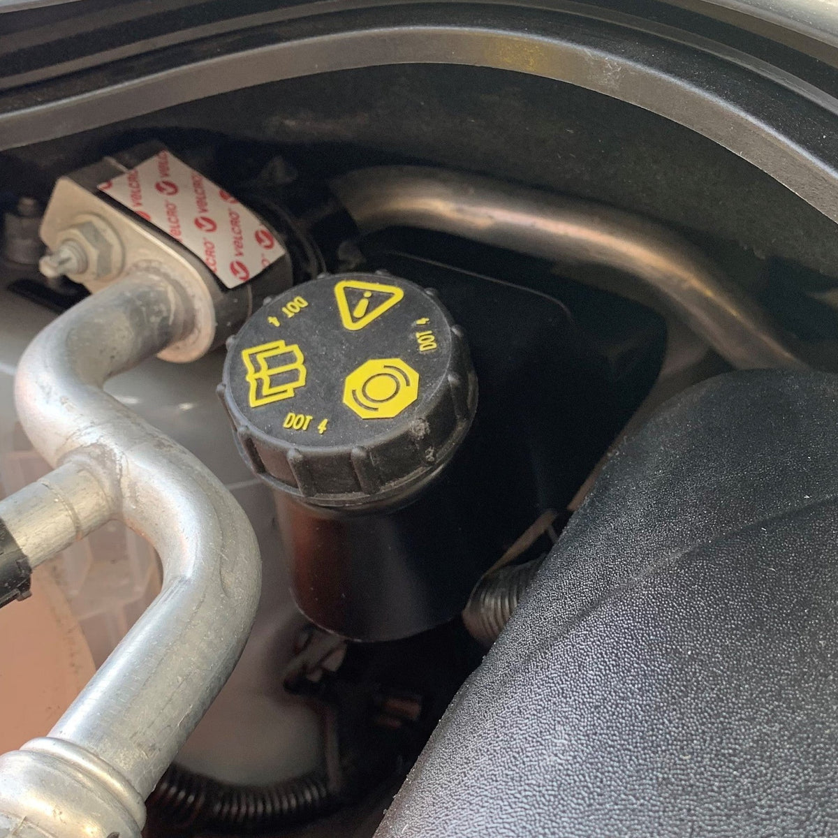 Proform Brake Reservoir Cover - Mk8/8.5 Fiesta & Mk2/2.5 Puma