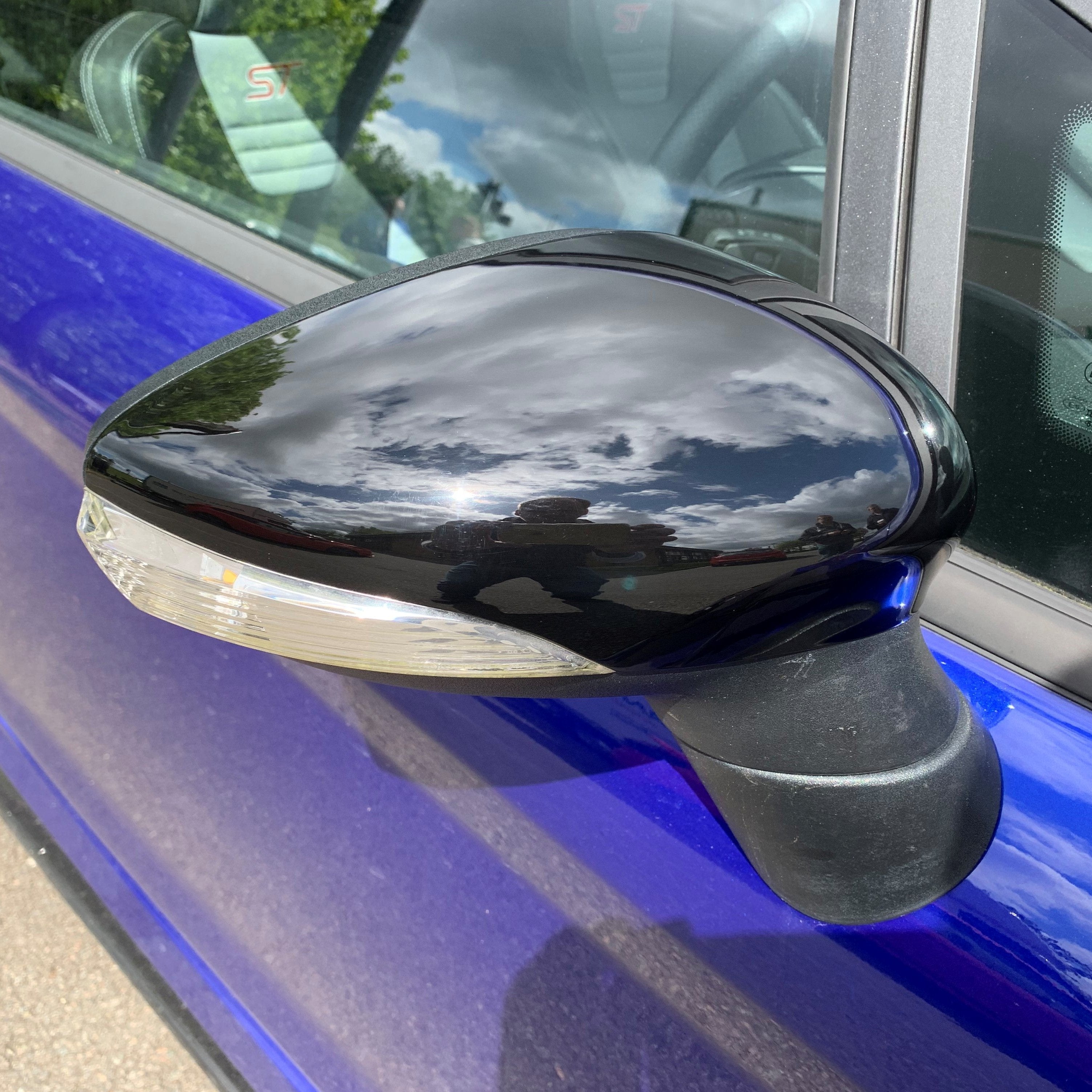 Mirror Caps - Ford Fiesta MK7/7.5 - Painted Gloss Black